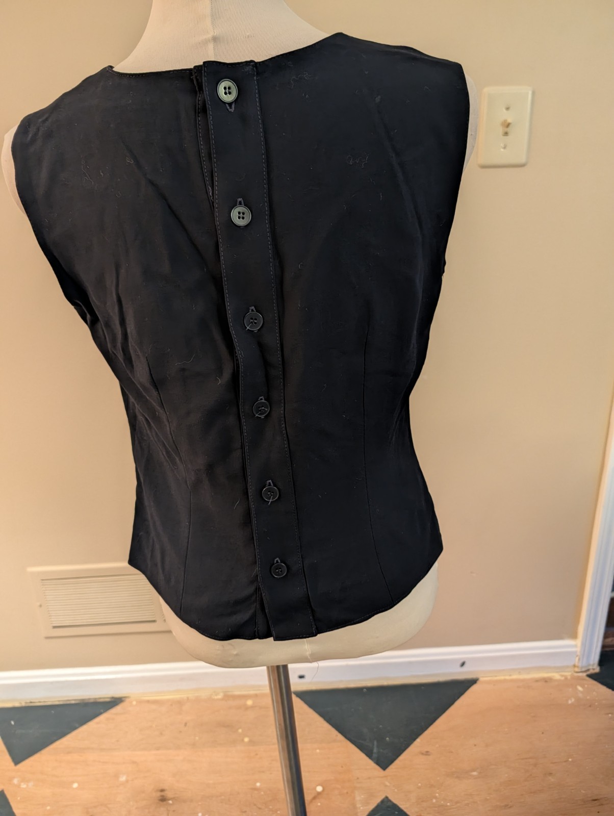 Vintage 1990s Zara Sleeveless Black Top W/Buttons Down The Back