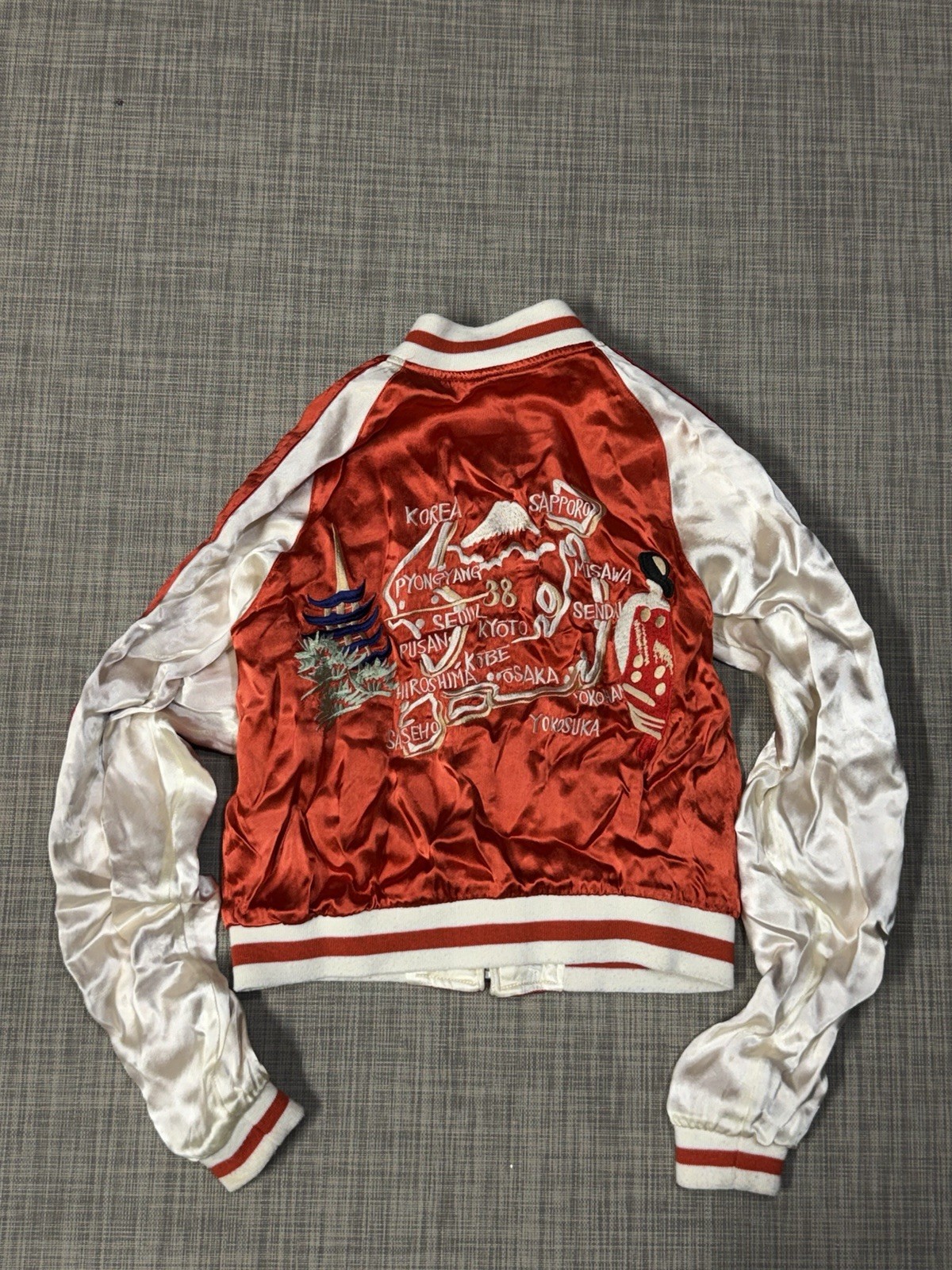 VTG Sukajan Souvenir Jacket, Woman’s Sz S Japanese-Style Embroidery Reversible