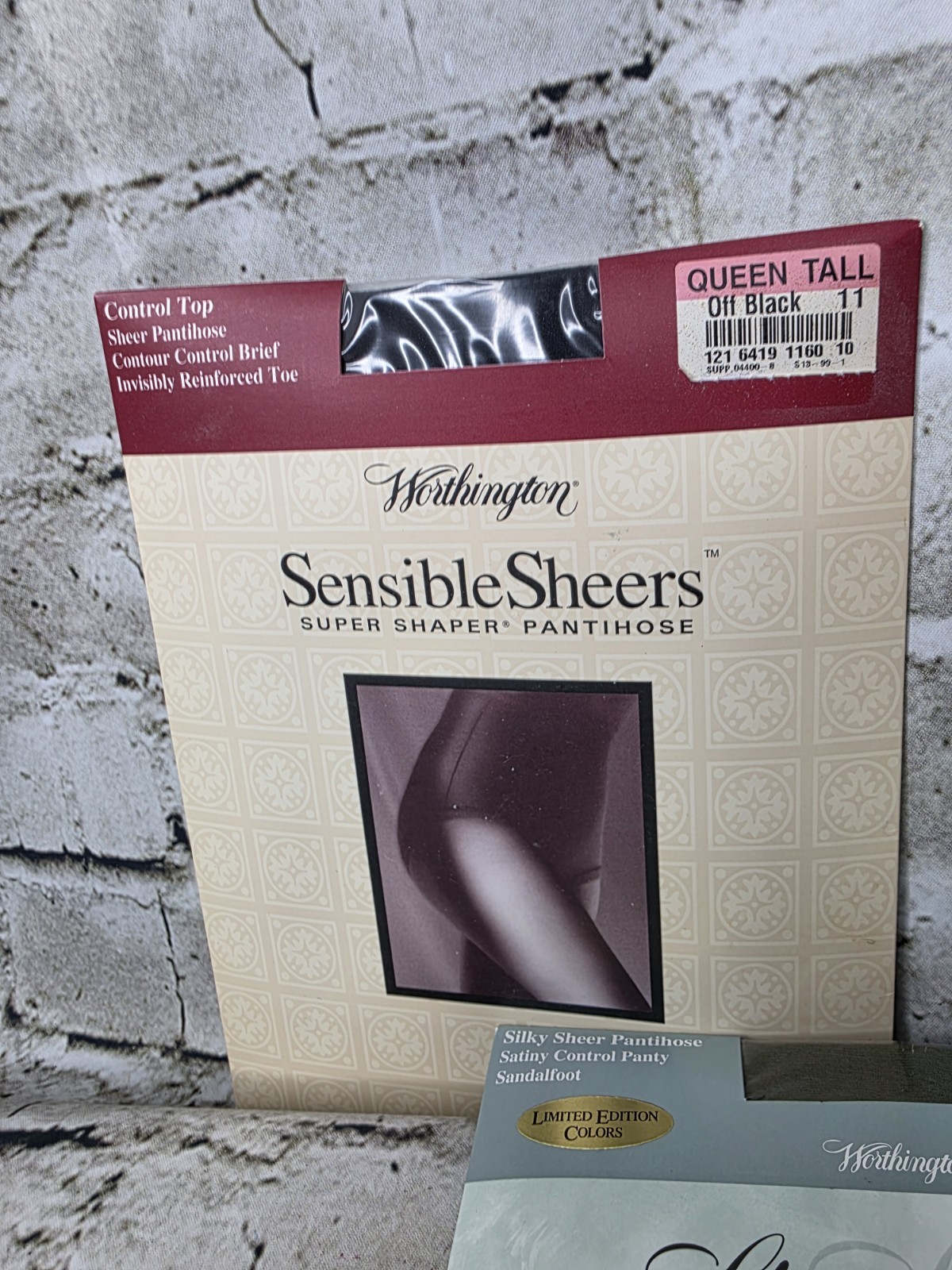 3 Vtg Worthington Sheer Caress Queen Tall Green Blk Control Top Silk Pantyhose