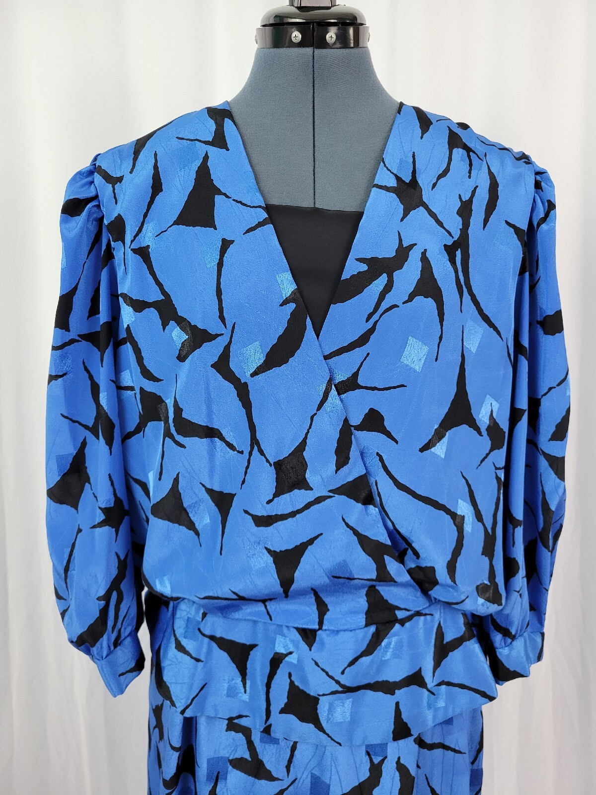 Vintage Blue & Black Dress w Wrap/Peplum Bodice Size L?