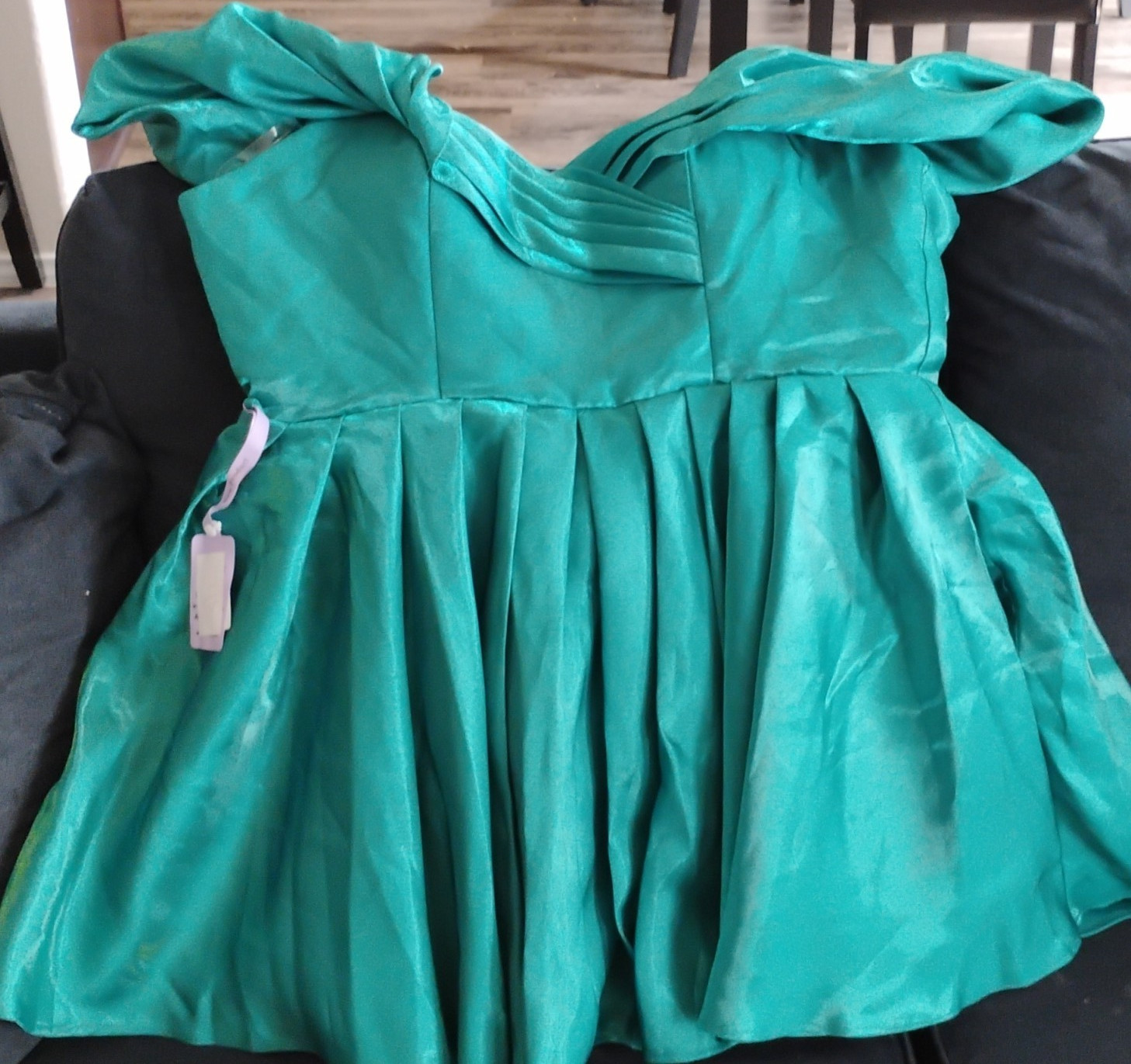 Green Vintage Women’s Dress Regular Size 18 Pleated Skirt Shawl Elegant Style