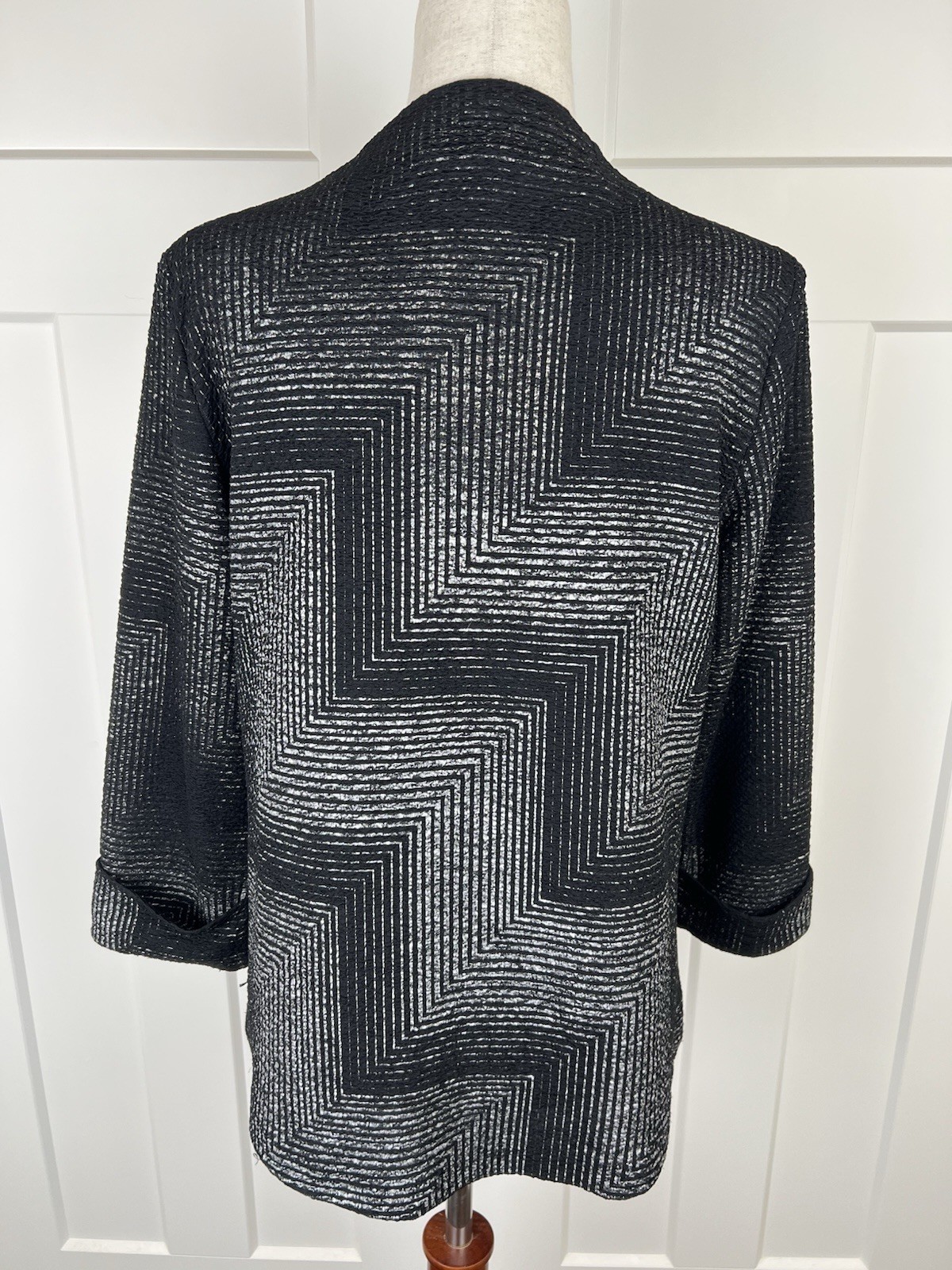 Vintage Joseph Ribkoff Black Silver Textured Knit Jacket Asymmetrical Canada 4