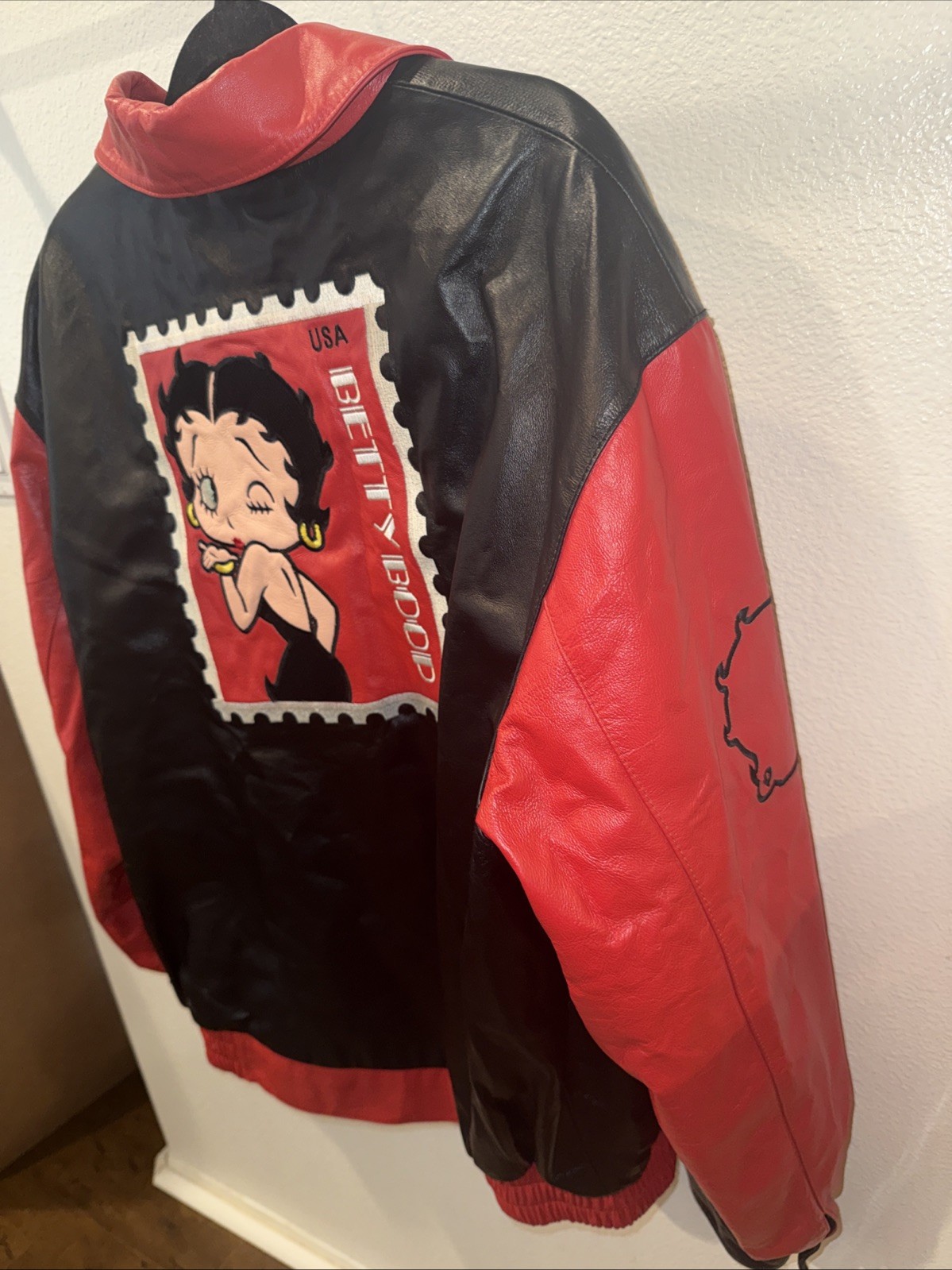 Authentic Vintage Y2K Betty Boop Women’s Leather Jacket By American Toons Size L