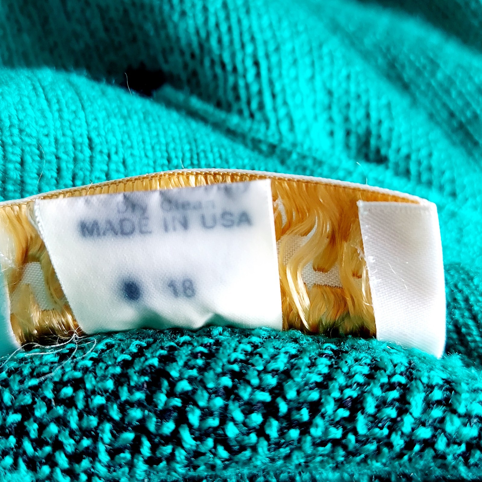 Vintage 1980s Vivanti ILGWU Union made Envelope Neck Sweater, 13