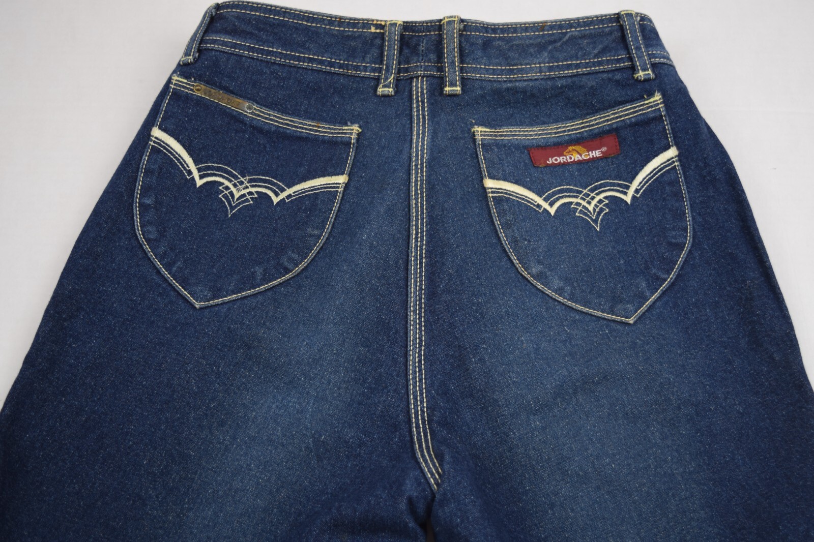 Vintage Jeans Jordache Horsehead Size 32 80s Blue Yellow Stitch High Waist