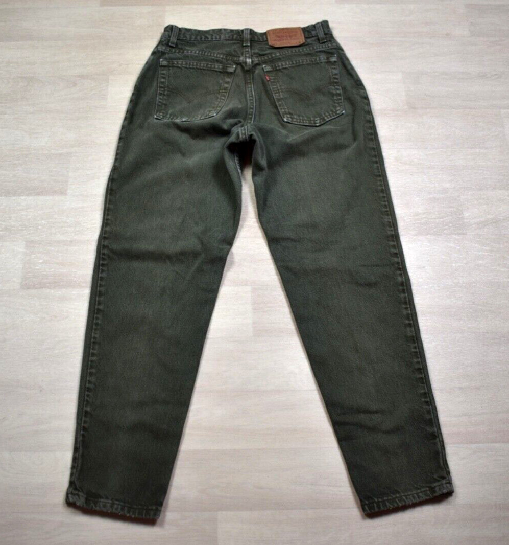 90s Levis 551 Womens Green Relaxed Fit Tapered Leg Denim Jeans 30″ Waist VTG