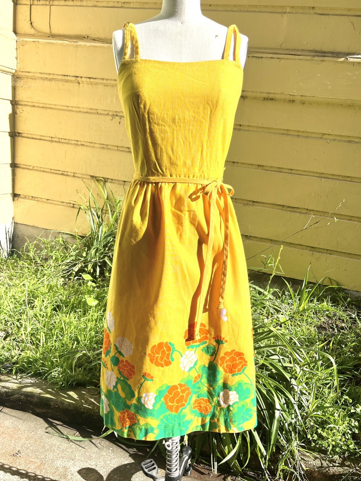 Malia Honolulu Sundress Vintage 70s, Size XS, Golden Yellow