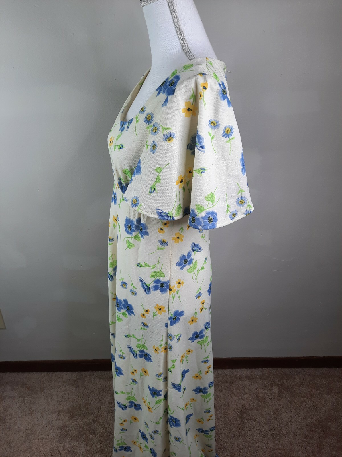 Vintage 70s Maxi Dress Cottagecore Floral Dress Flutter Empire M / L 12 /14