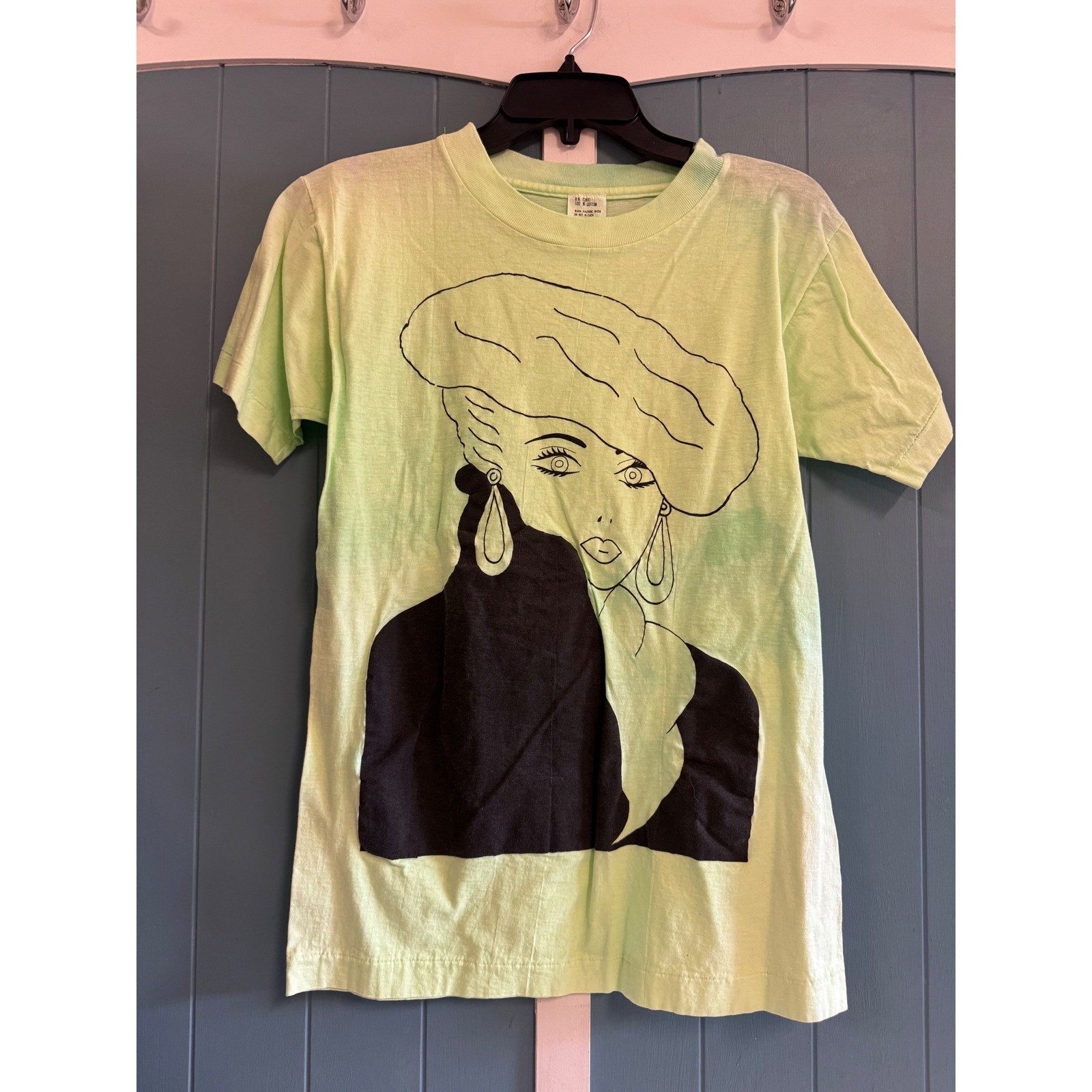 Vintage 80s Graphic T-Shirt Lime Green Woman Beret Art Single Stitch Medium