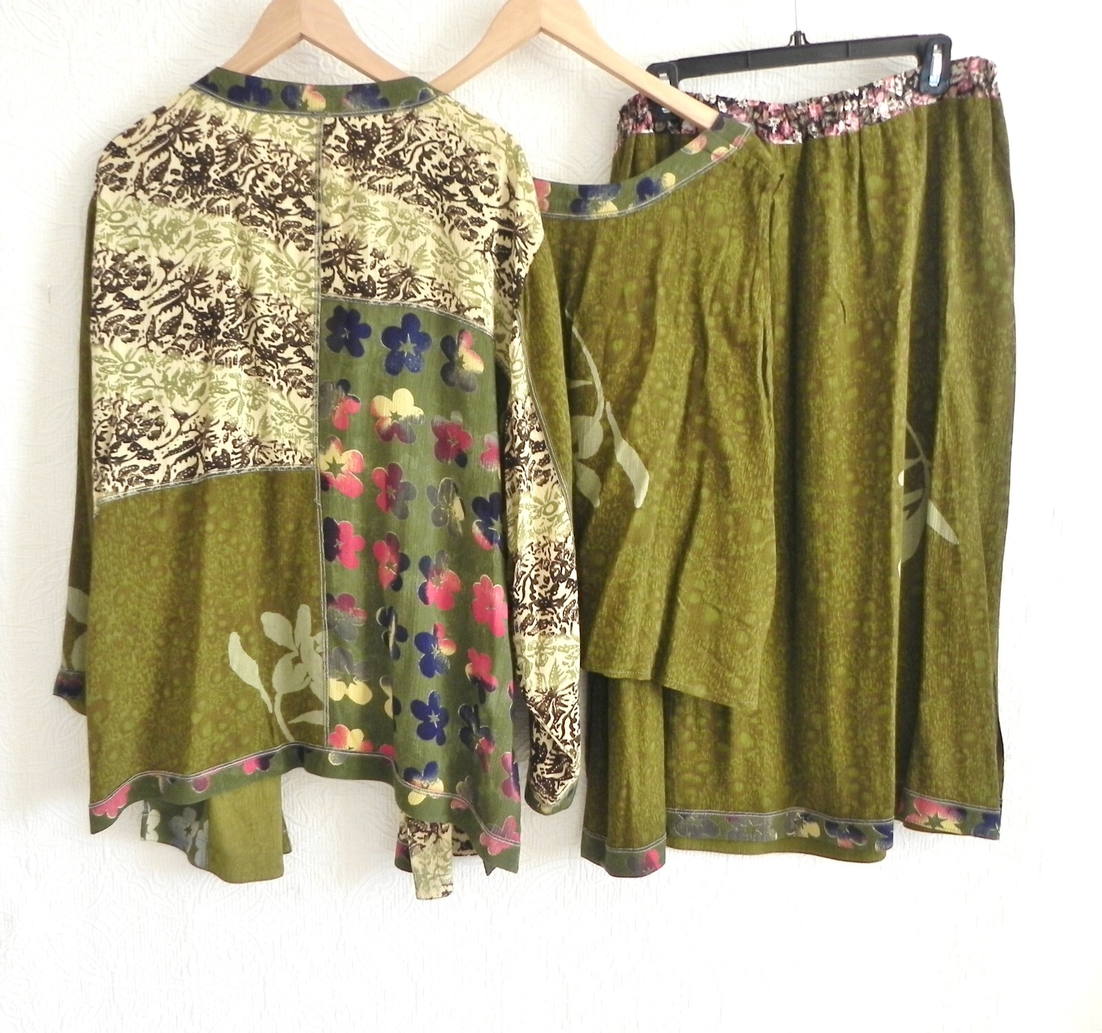 Midnight Velvet 3PC Long Sleeve Duster/Sleeveless Top/Midi Skirt Batik Size 1X