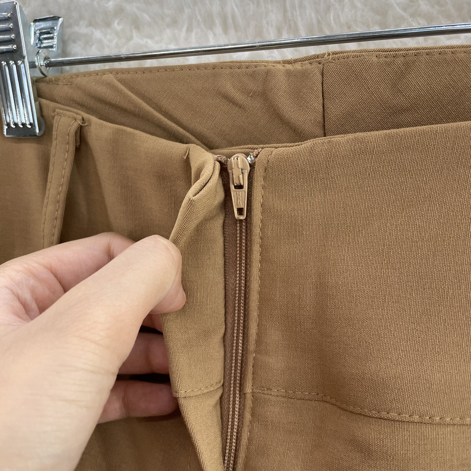 90s Vintage Dress Pants 4 6 Petite Short Tan Khaki Low Rise Corpcore Trousers