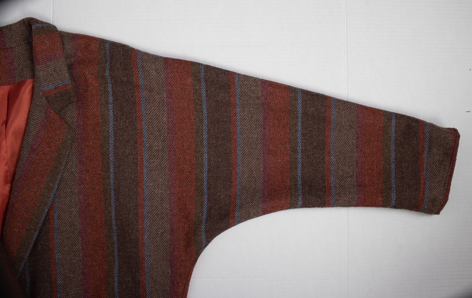 1970s Vintage Wool Tweed Dolman Sleeve Jacket Drop Waist Brown Orange Fall L