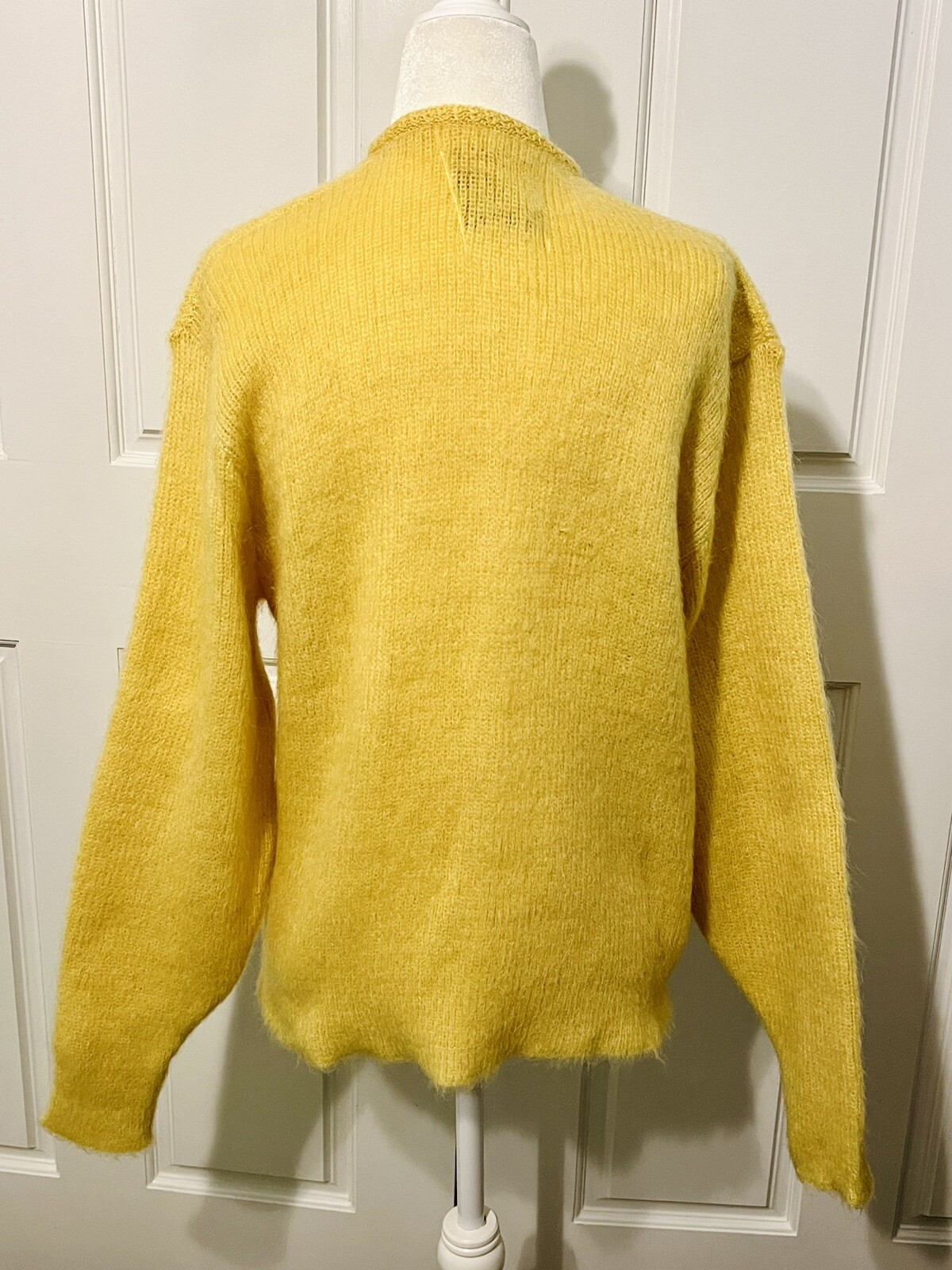 Vintage 1960’s Yellow Brentwood Mohrtex Texas Mohair Blend Cardigan Sweater L