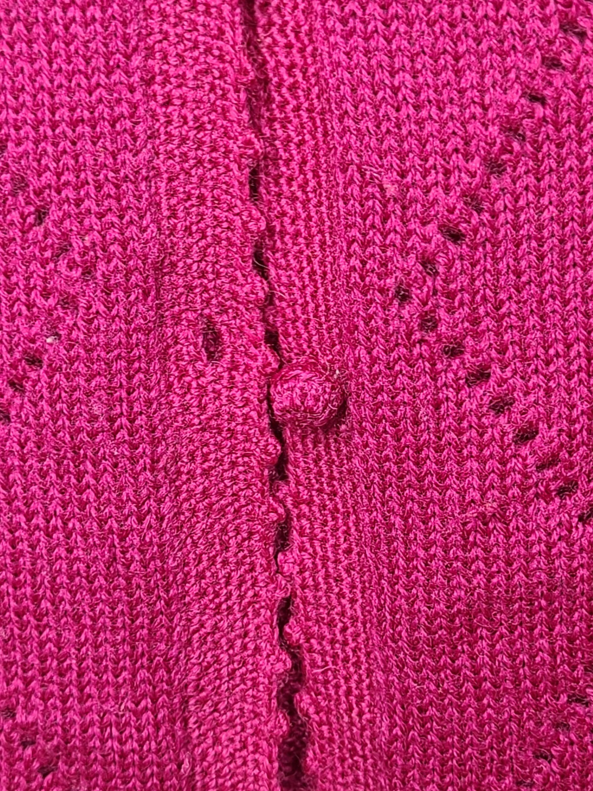 Vtg 60s Magenta Cardigan Sweater 100% Wool Crochet Buttons S M Carol Brent Pink