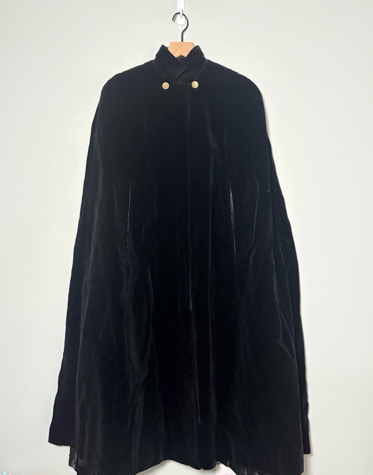 Vintage Drizzle Carol Cohen Black Velvet Cape Women’s One Size Fairycore Gothic