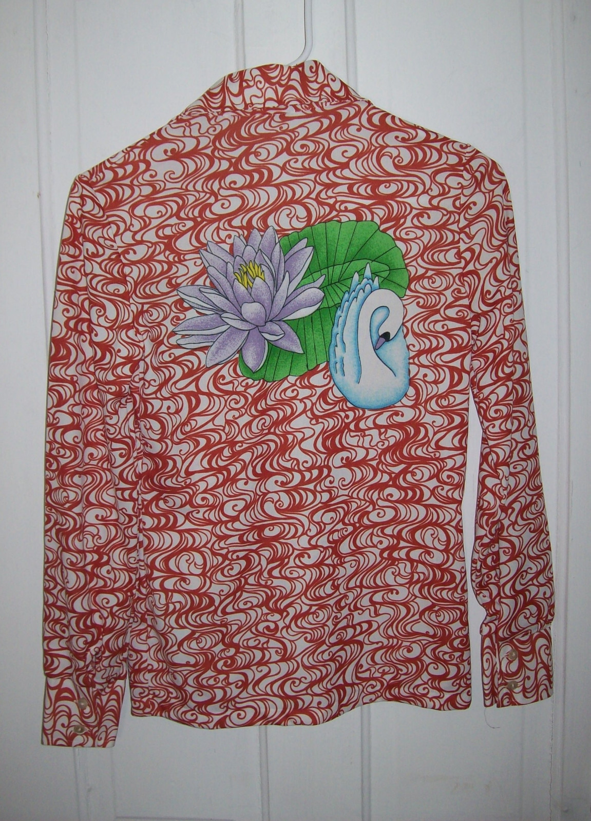 Vintage Womens 1970s Pointed Collar Long Sleeve, FROGS, SWAN, LILLY PADS