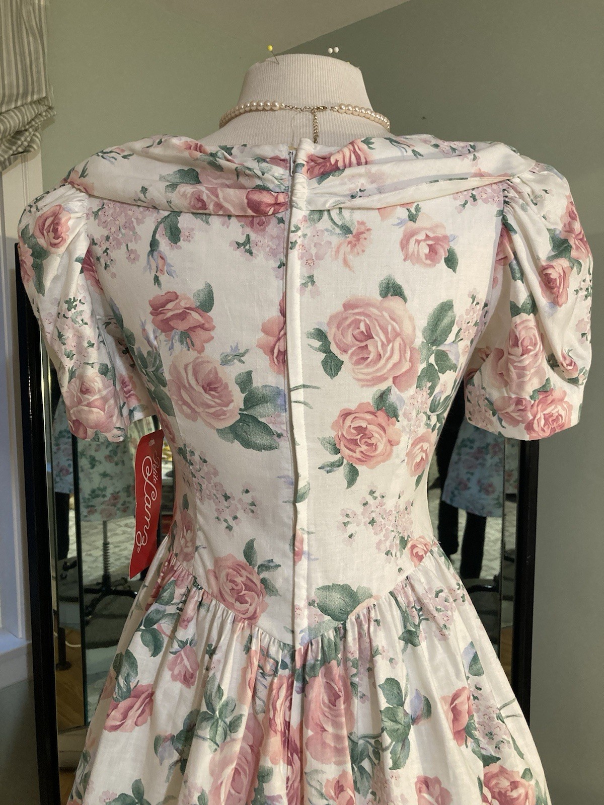 Vintage 1980S petite Lanz Floral Tea Dress Size 6