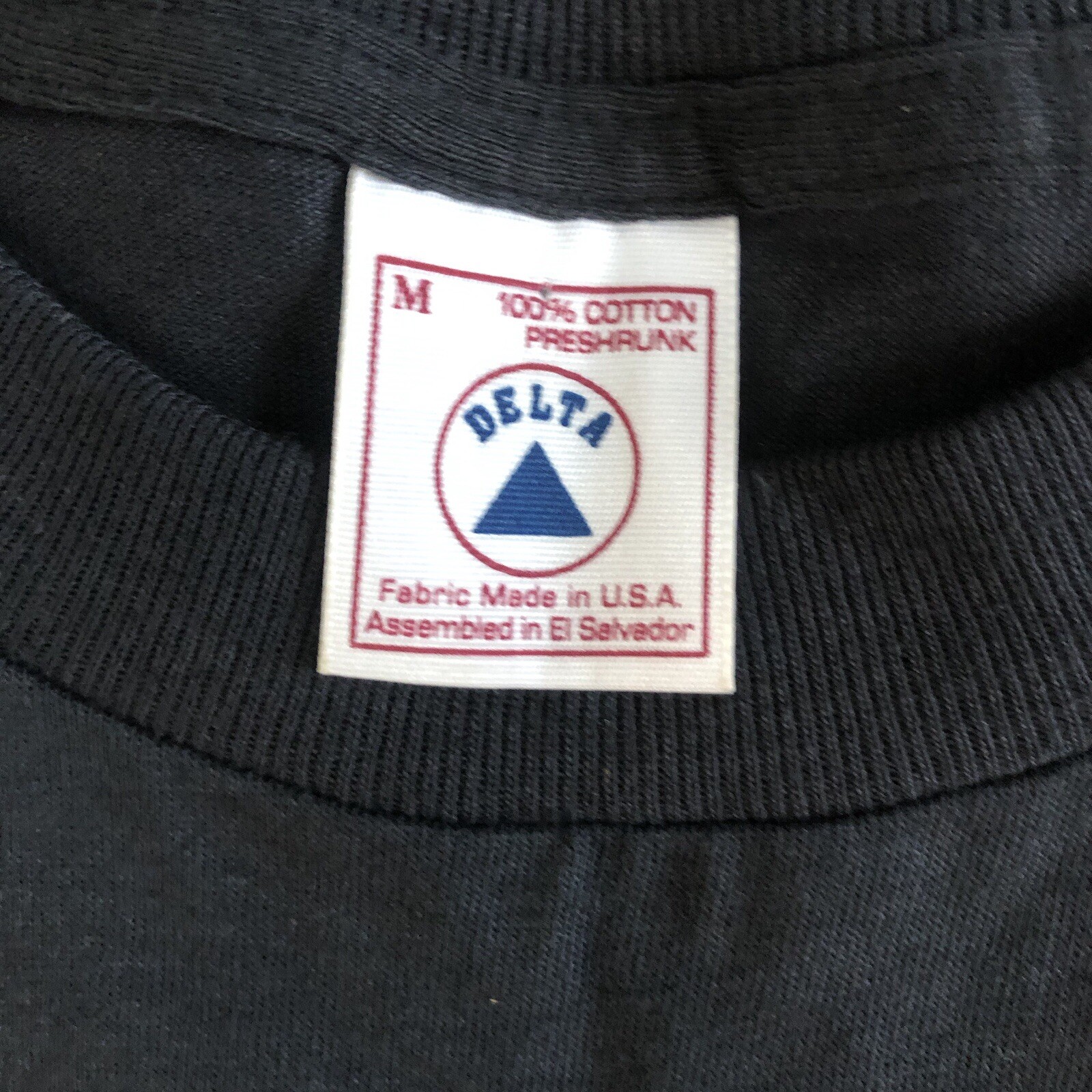 Vintage Delta Pre Shrunk Cotton Single Stitch Hawaii Embroidered Tshirt Medium