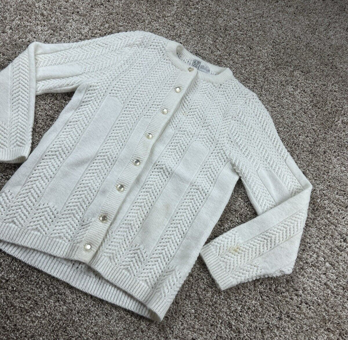 Vintage 60s Billie Jo Cardigan Sweater Medium Womens White Long Sleeve Button Up