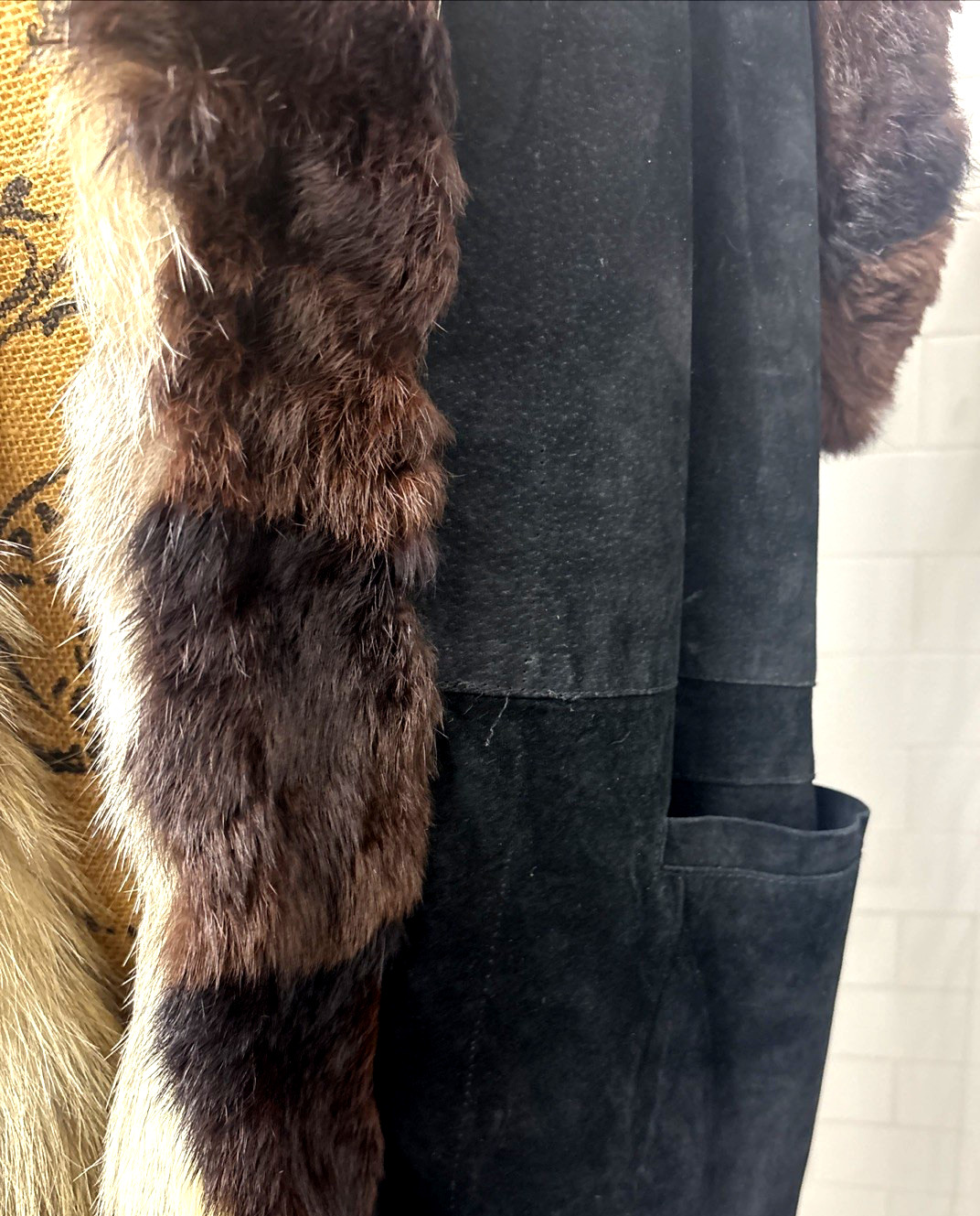 Vintage Women’s XL Real Fox Fur Genuine Suede Leather Reversible Vest