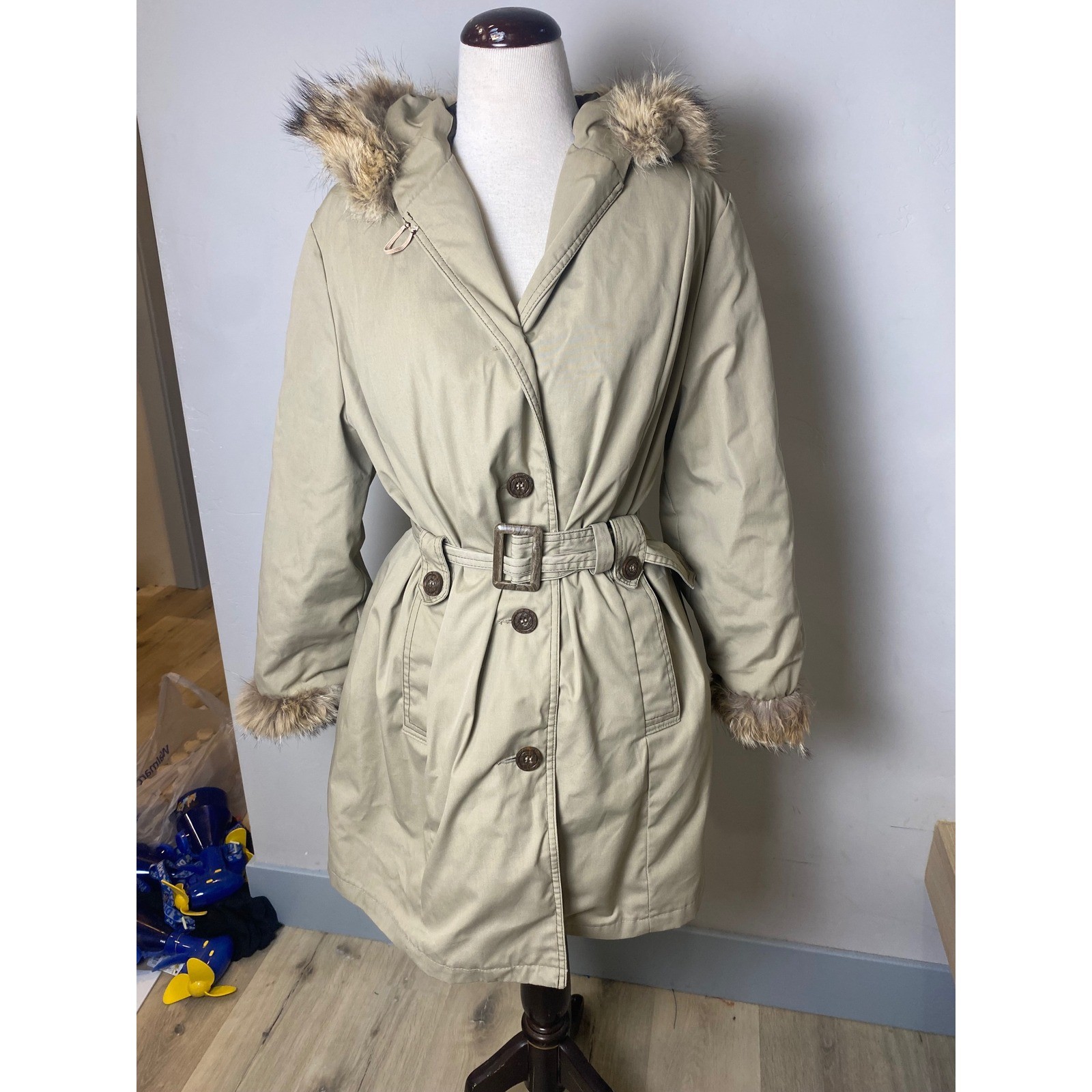 Vintage Eddie Bauer Expedition Outfitters Goose Down Down Parka Fur Trench Coat