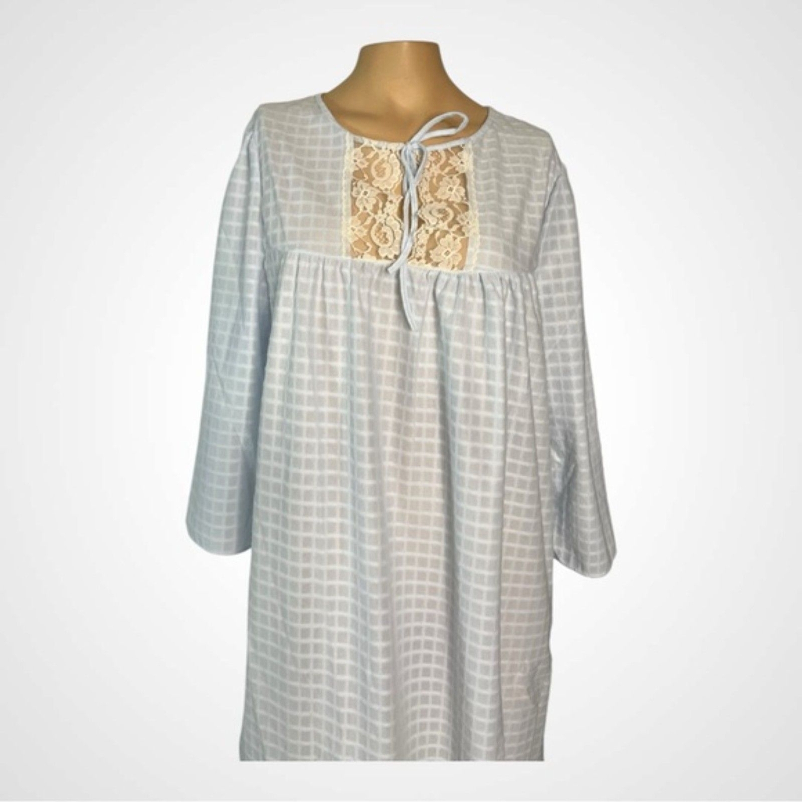 Vintage Spotlight USA Lace Trim Long Nightgown – Size Large