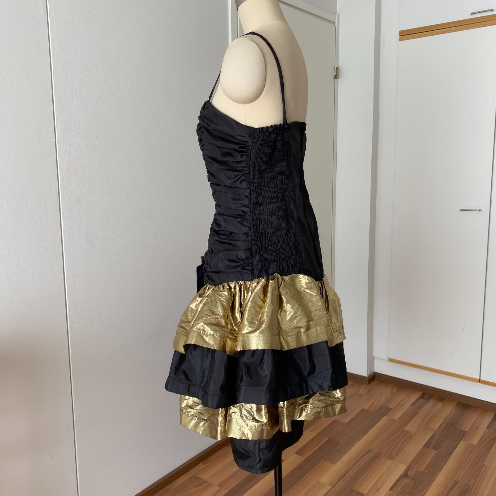 1980s YESSICA Ruffle Prom Party Dress Ruched Taffeta Cocktail Retro Tiered EU 40