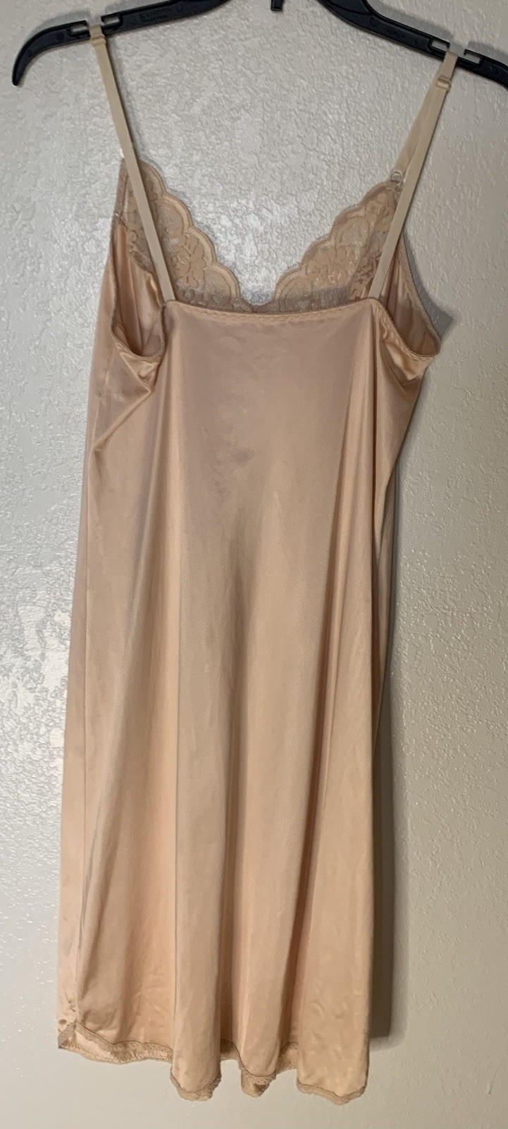 Vtg Maidenform Silky Slip Nighty Beige Nude Chantilly Lace USA UNION Small 34
