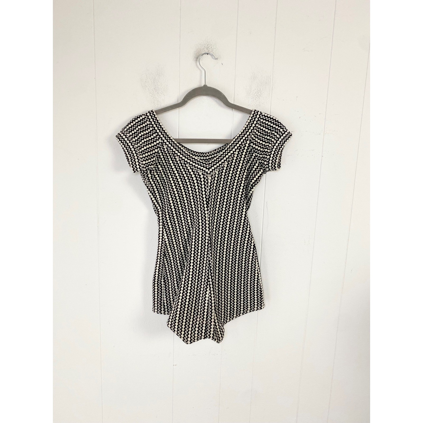 VTG 50s Jantzen Black White Geometric Knit Cap Sleeve One Piece Swimsuit Size 10