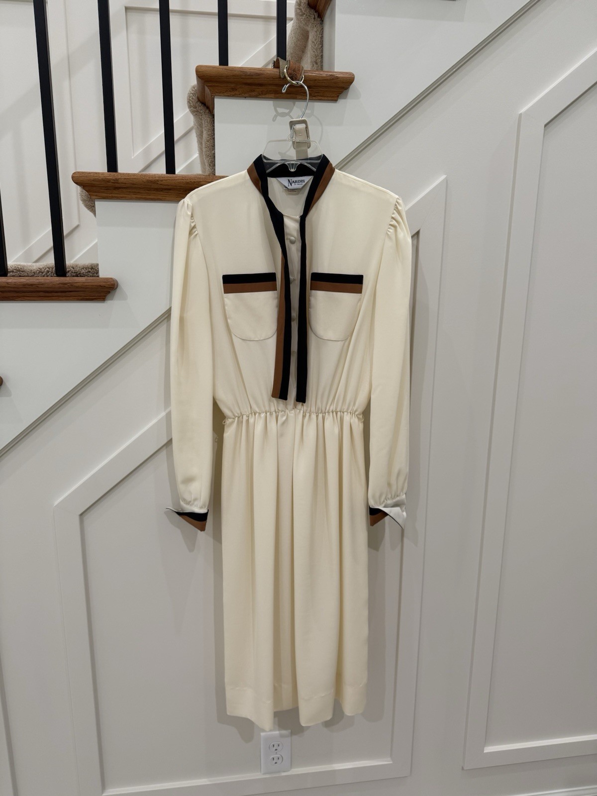 Vintage Nardis of Dallas Ecru Dress w rust and black tailor trim. sz 10