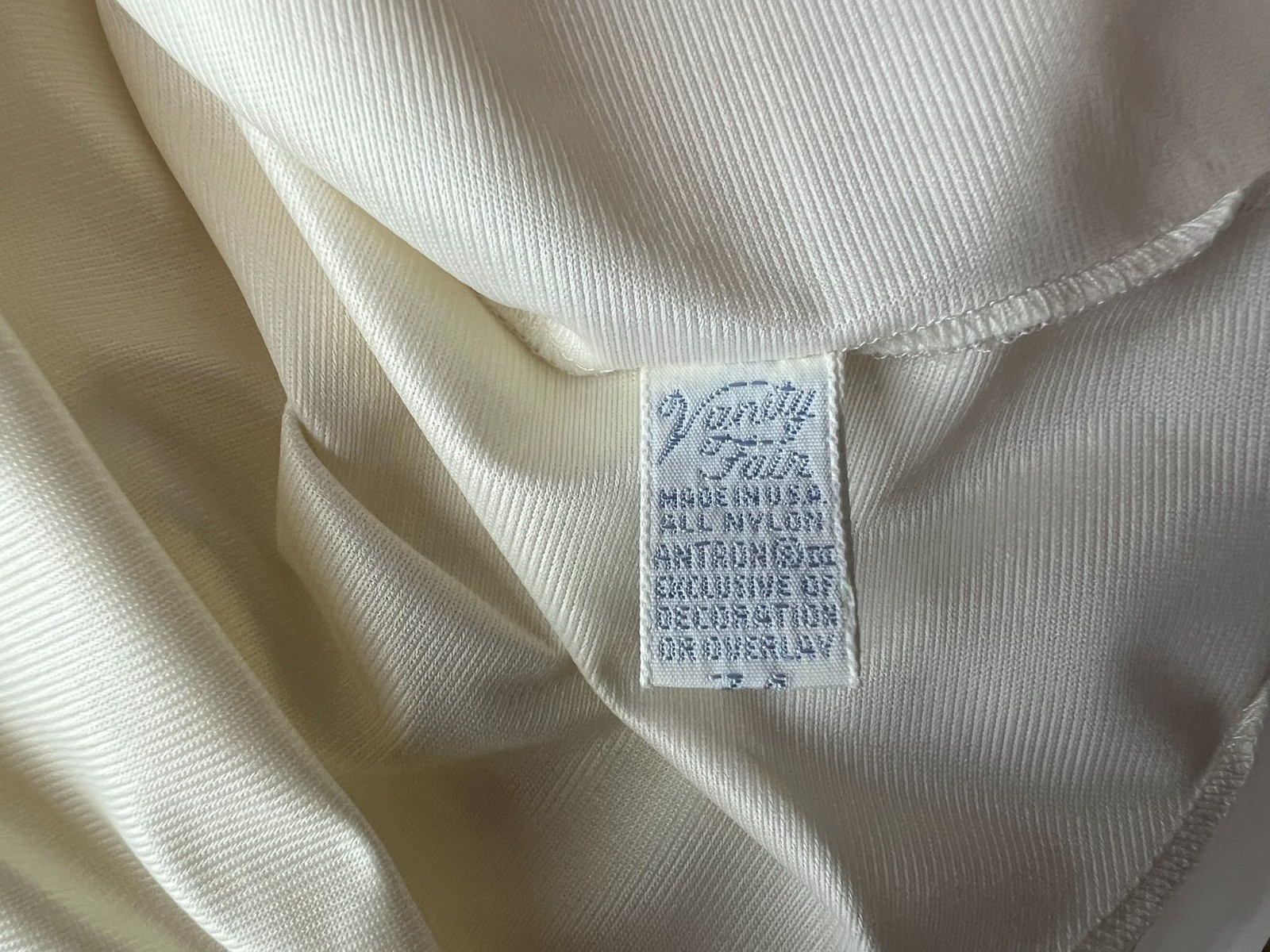 Vintage 70s Vanity Fair Ivory Full Dress Slip Dress Lace Trim USA Made 34 LL