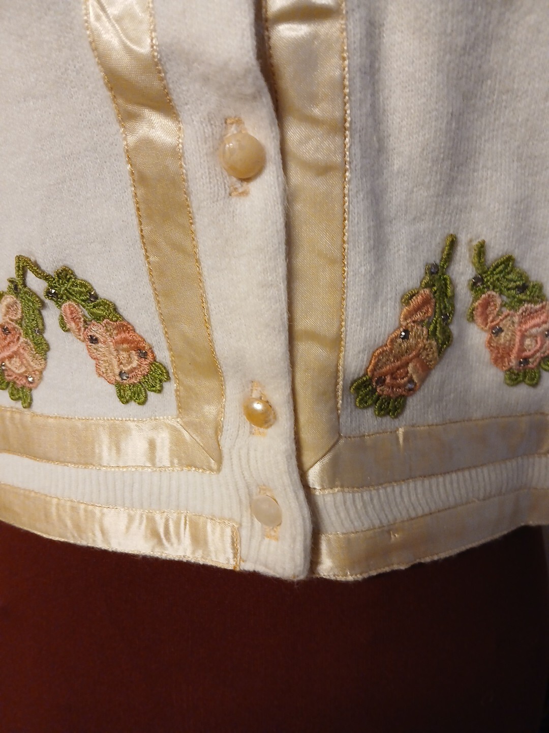 Vtg 50s Angora Ivory Wool Floral Sweater satin floral appliques Lovely!
