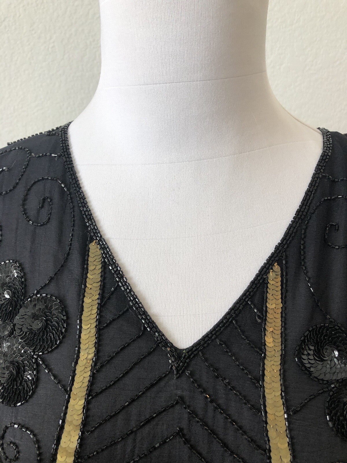 Vtg Beaded Sequin Top Black Gold Bougie Batwing Glam Festival Club Silk Showy M