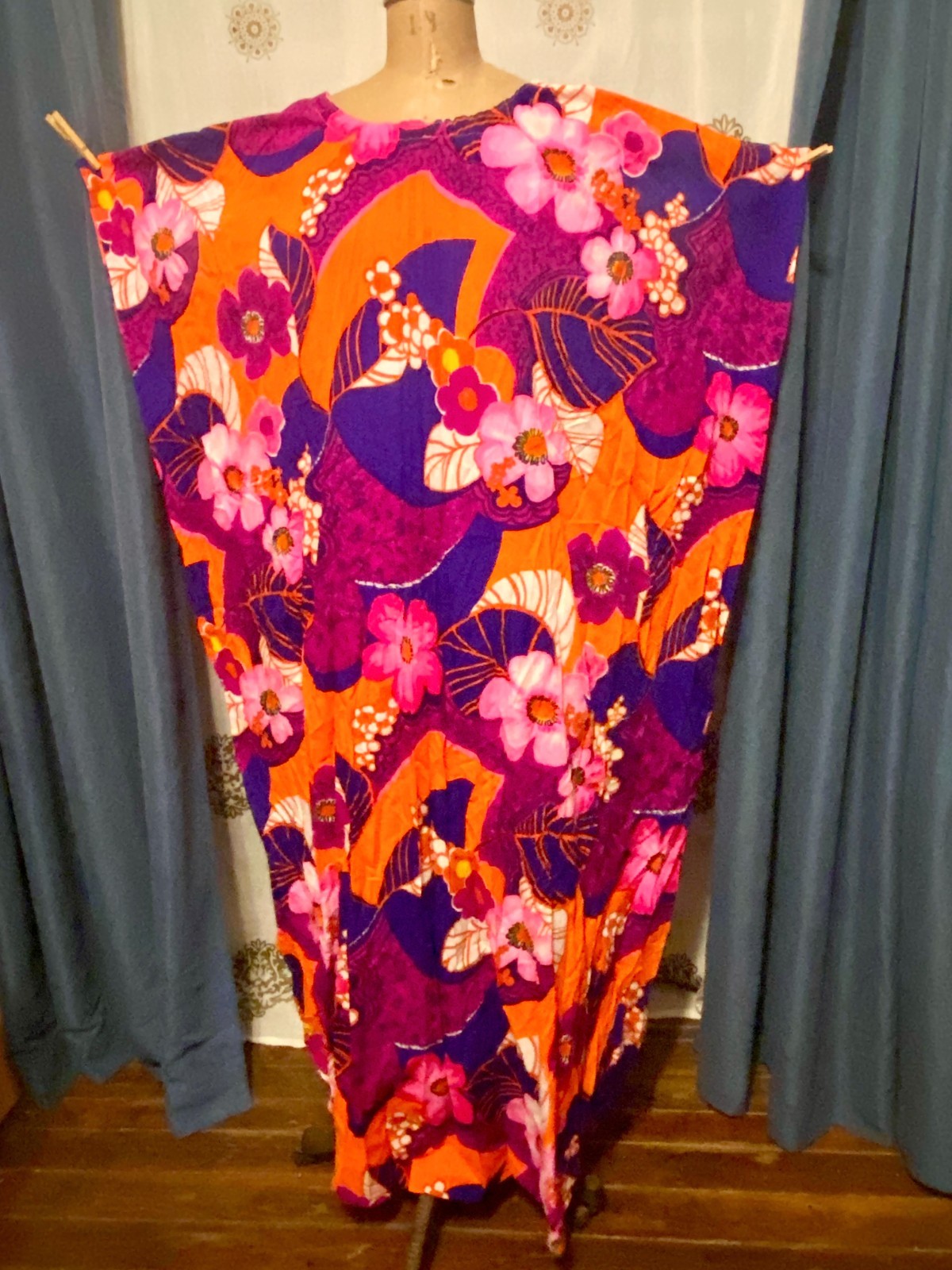Vintage McInerny Psychedelic OPEN SIDES Hawaiian Maxi Coverup Caftan Dress L