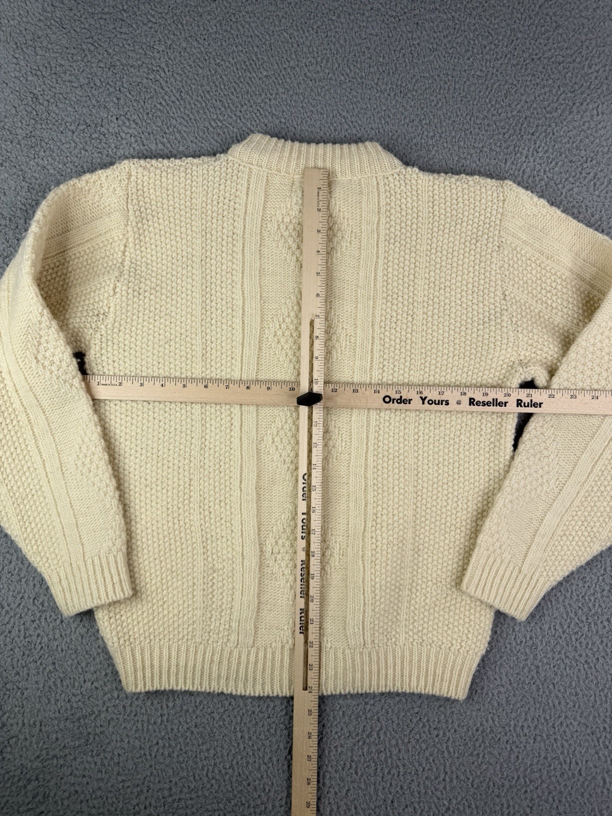 Vintage 80’s Brent Montgomery Ward Fisherman 100% Wool Sweater Size Large