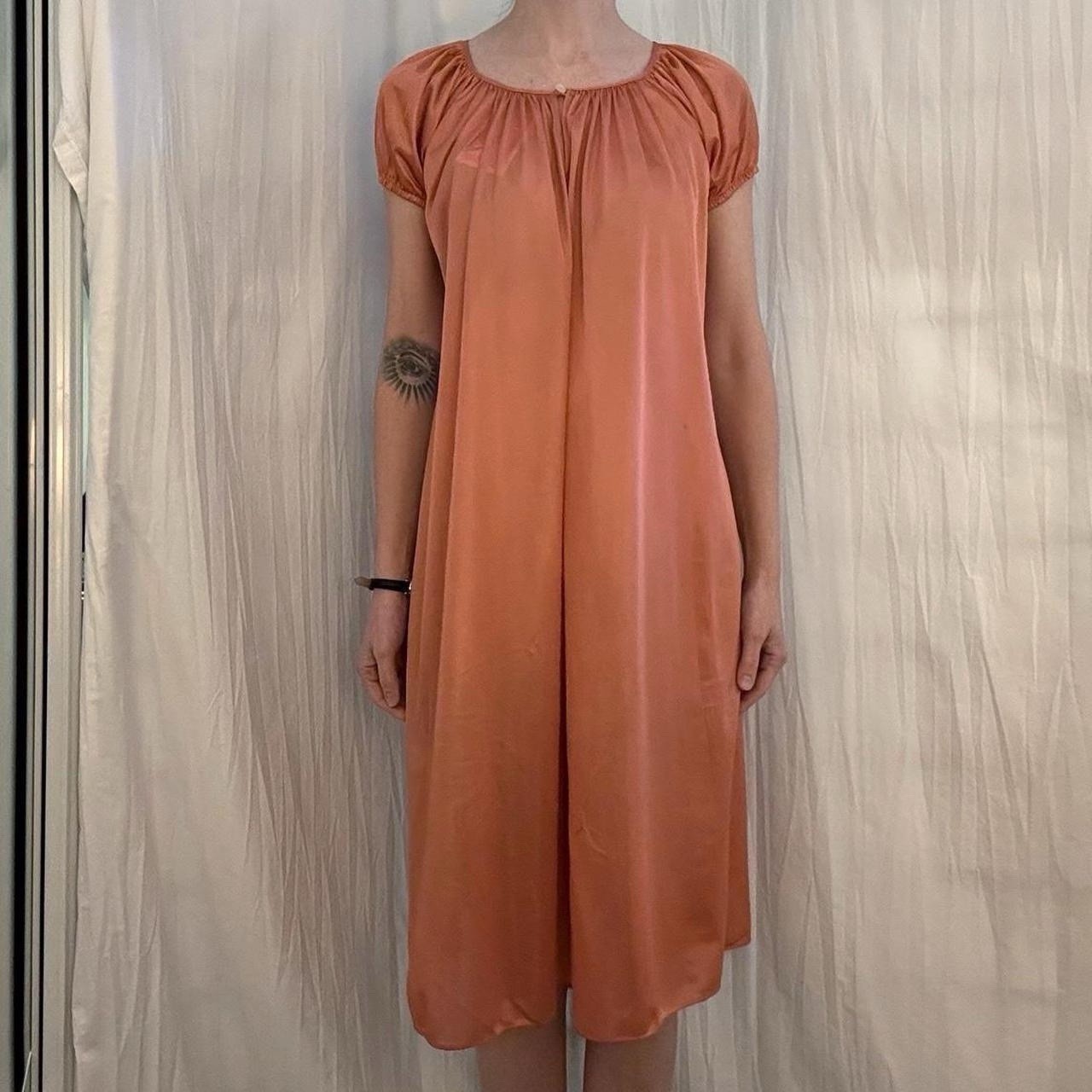 Peachy Orange Lounge Dress/Night Gown Vintage 70s NWT One Size Retro Coquette
