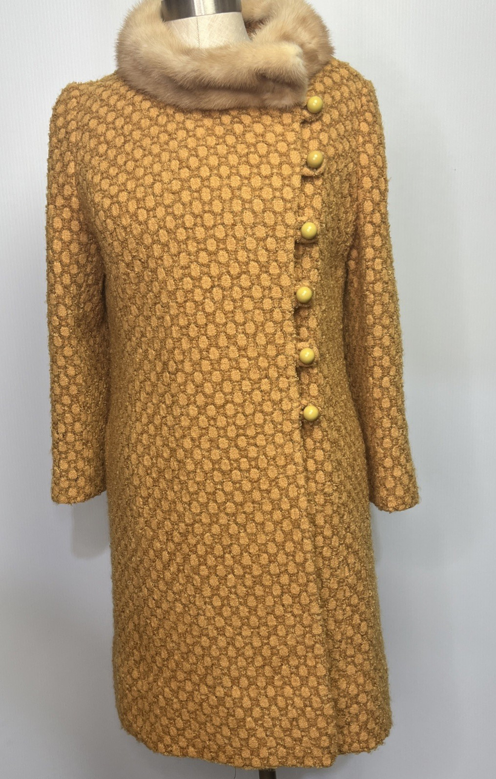VTG 1950s 1960s Bouclé Bubble Wool Coat Mink Collar Sculptural Mod Princess M