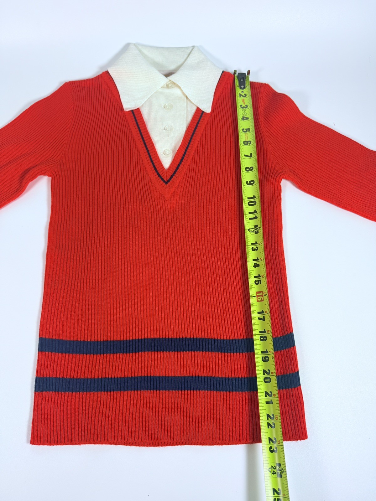 Vintage Women’s 1960’s red Top M Pullover long sleeve Collared shirt Joyce