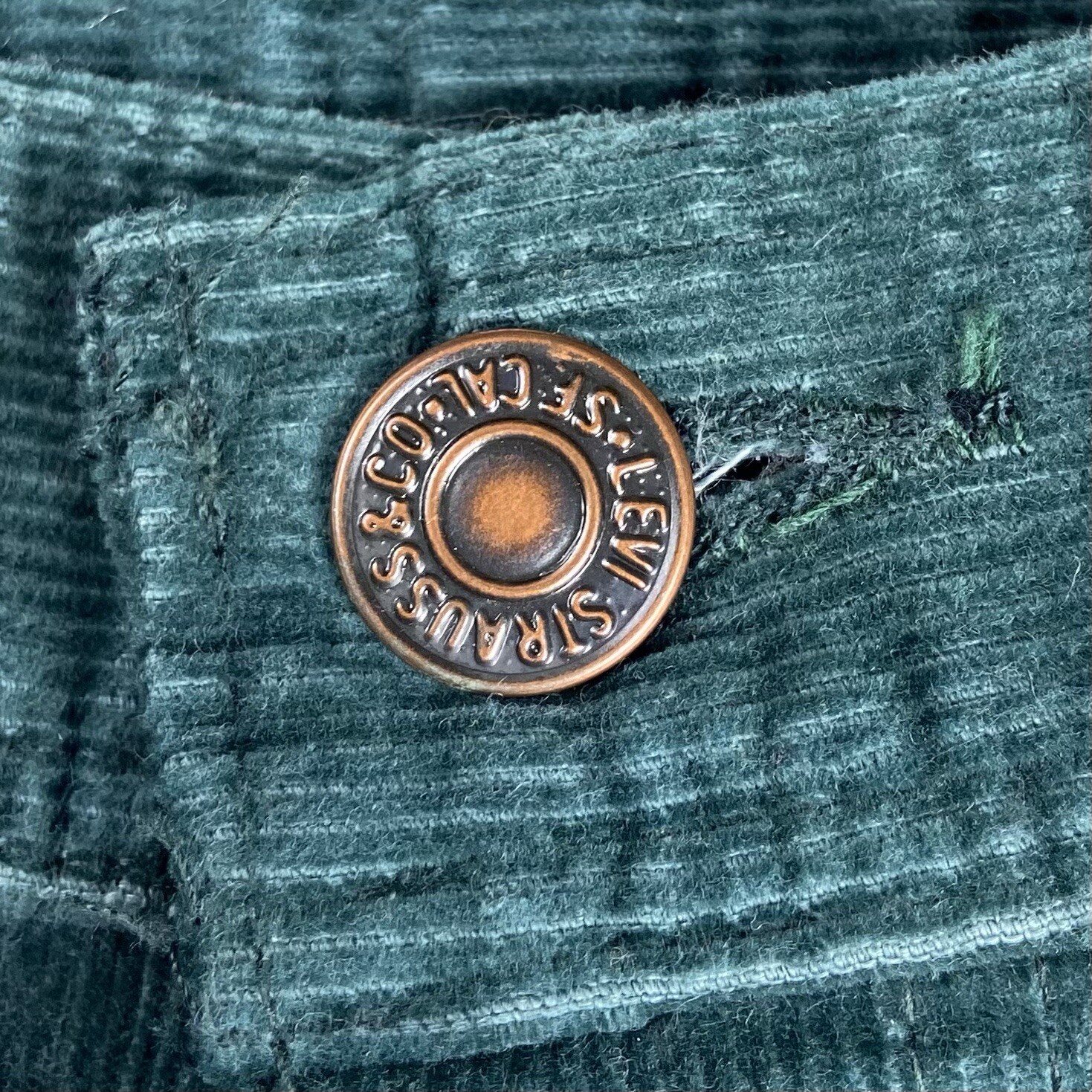 Levi’s Vintage Big E Green Corduroy Pants 28.5″ Waist
