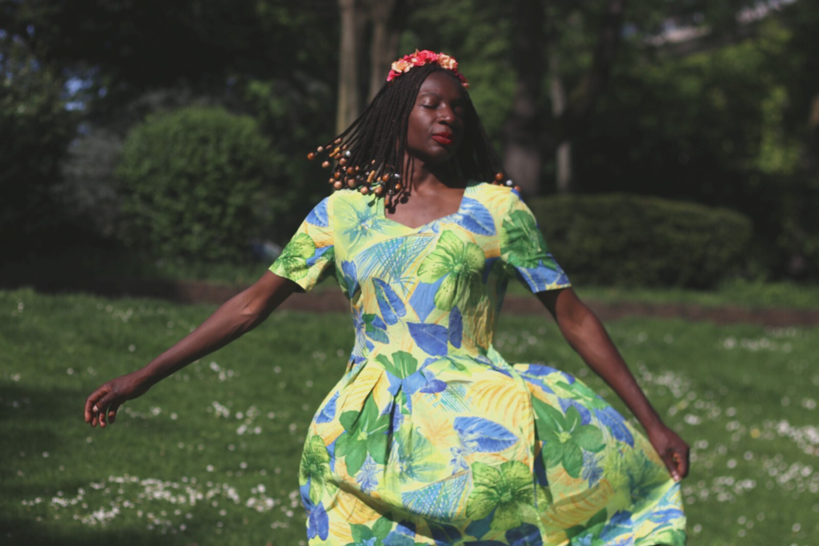 Vintage Floral Summer Dress – Size S-M TRUE VINTAGE 70 80 90
