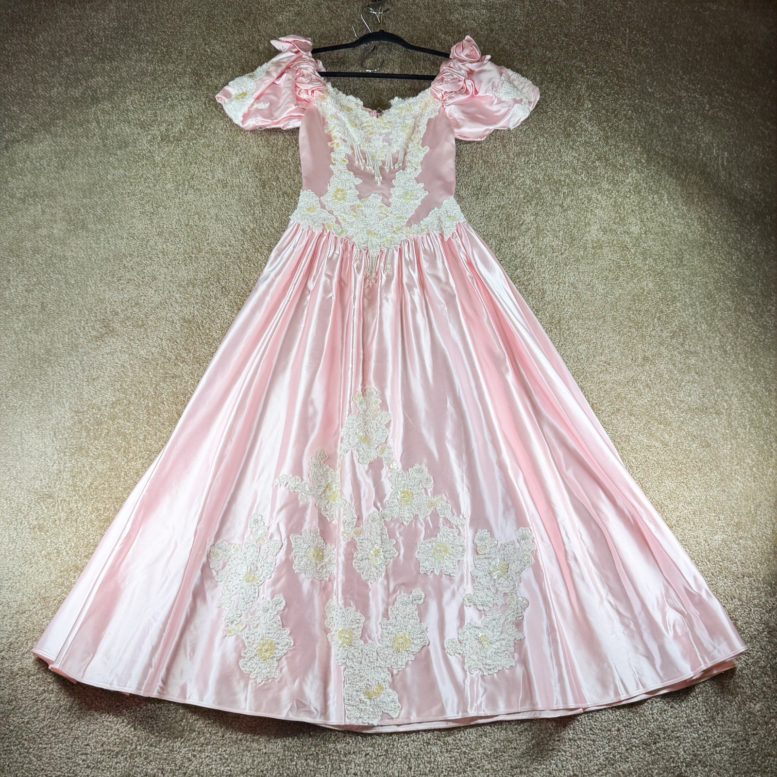 Vintage Pink Satin Gown With Beaded And Lace Details Ruffled Puff Sleeves Small