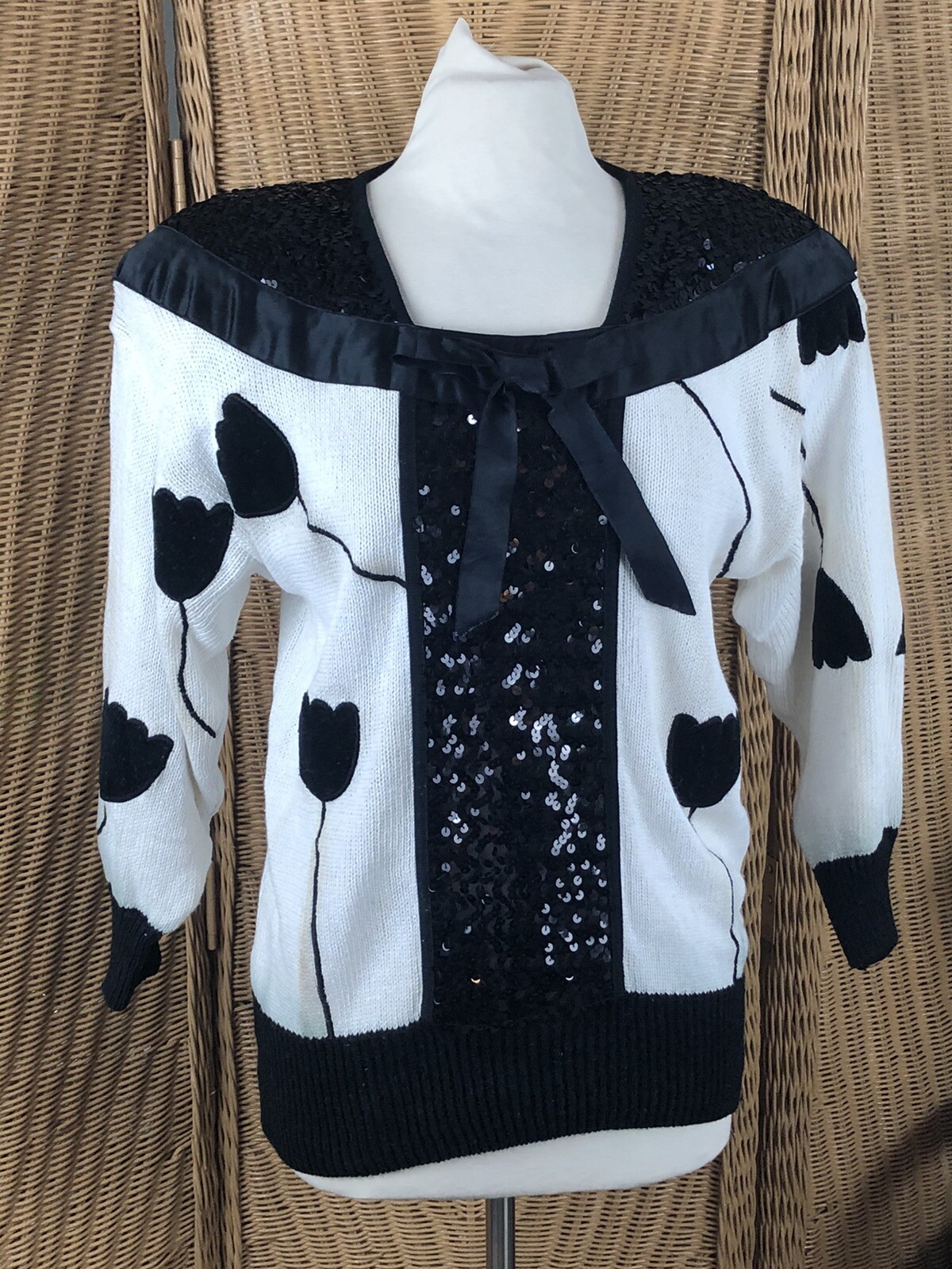 Bonnie and Bill by Holly 1980 sweater sequin tulip shoulder pads Medium