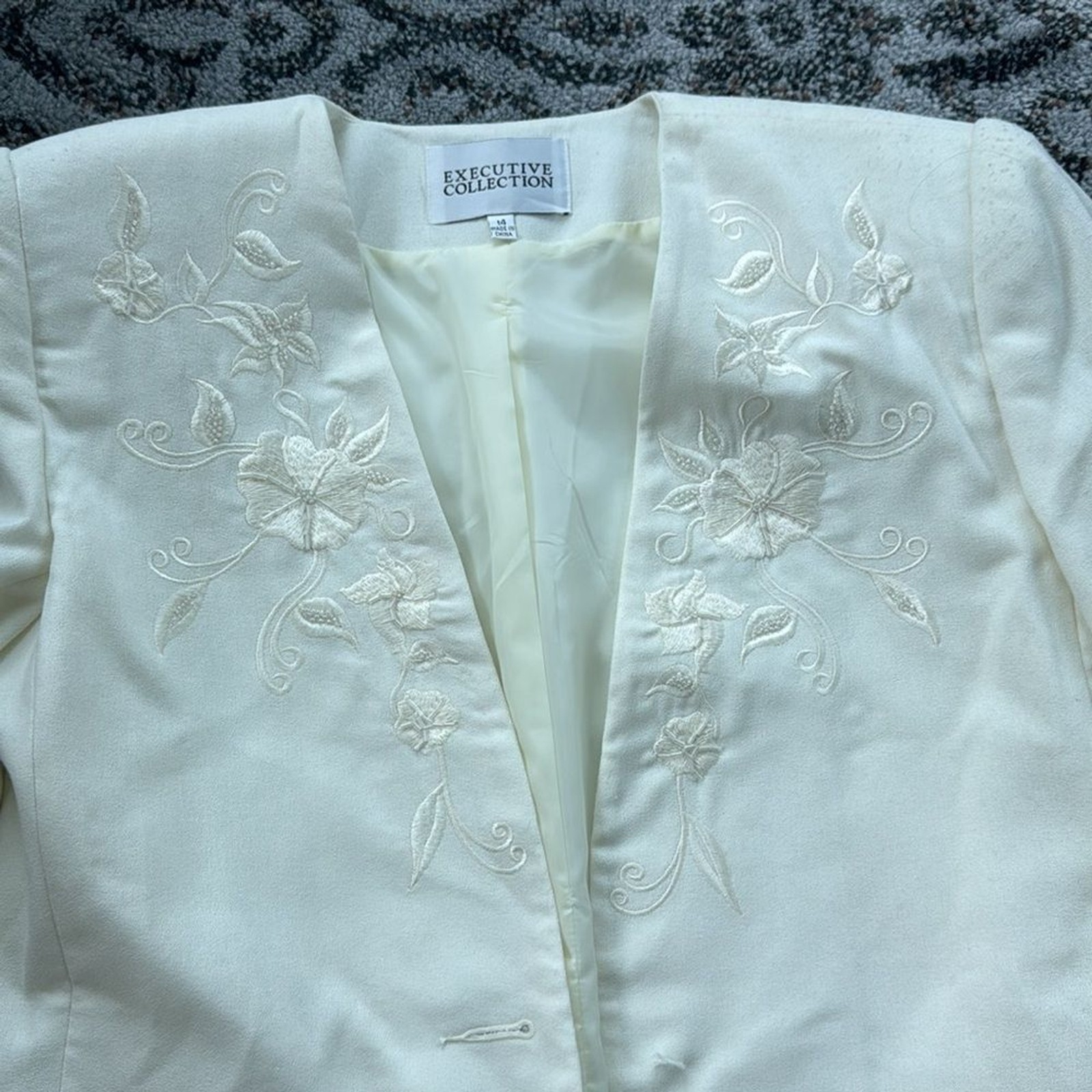Vintage Executive Collection Blazer & Skirt Set Cream 14