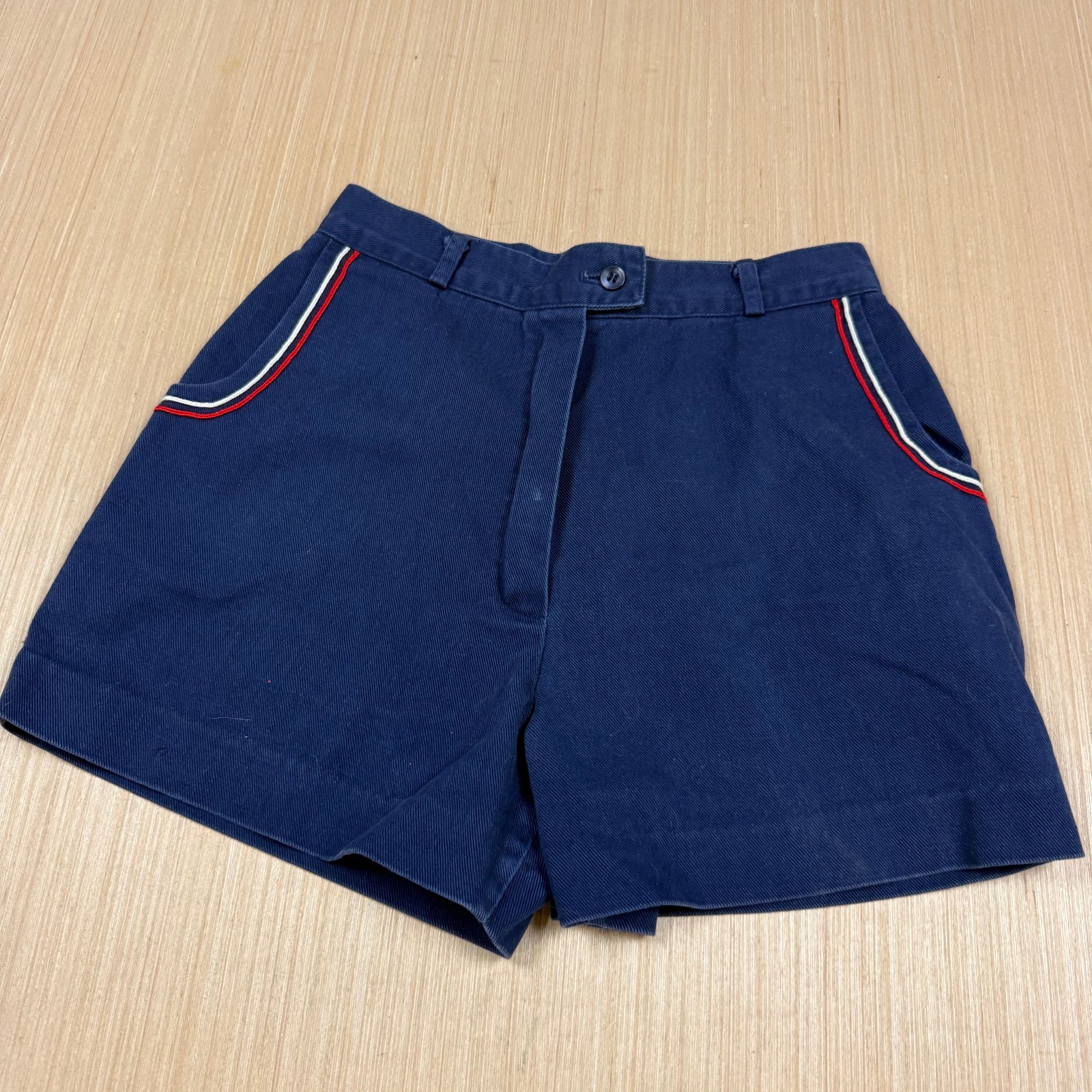 Vintage 70s 80s High Waist Shorts Pleated Bareback One Main Place 26 inch navy