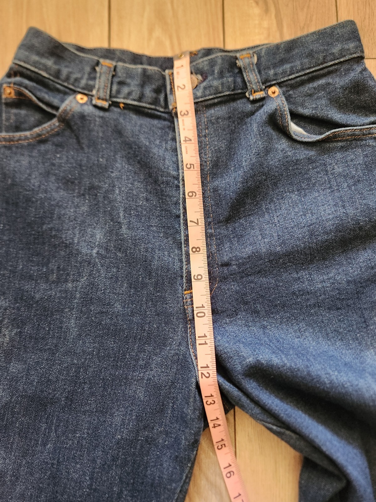 Vintage Levi’s White Patch Big E Women’s Jeans 26×35 High Waisted Mom Jeans 60’s