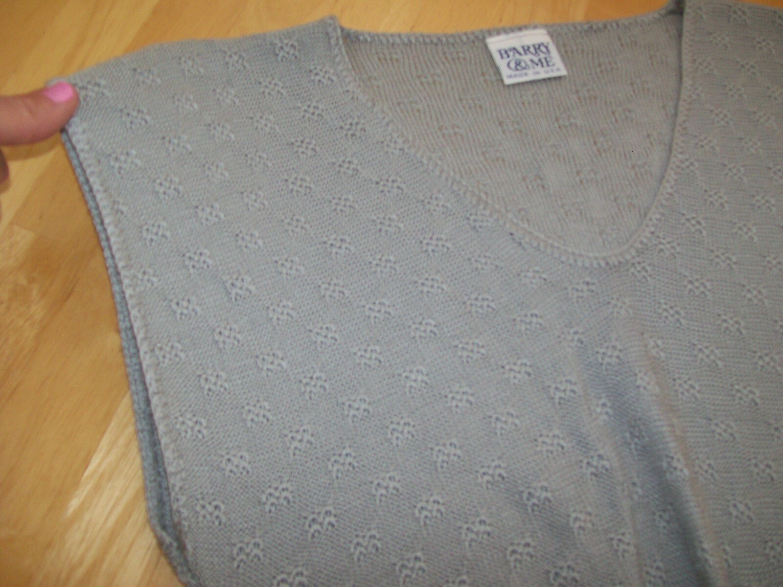 True Vintage 1980’s Barry & Me Sweater Vest Knit Beige Slouchy Small VTG 80’s