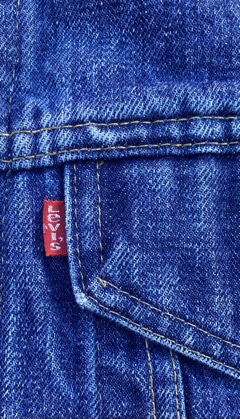 1970’s AUTHENTIC LEVI’s SMALL “e” VINTAGE INDIGO DENIM JACKET SIZE 46