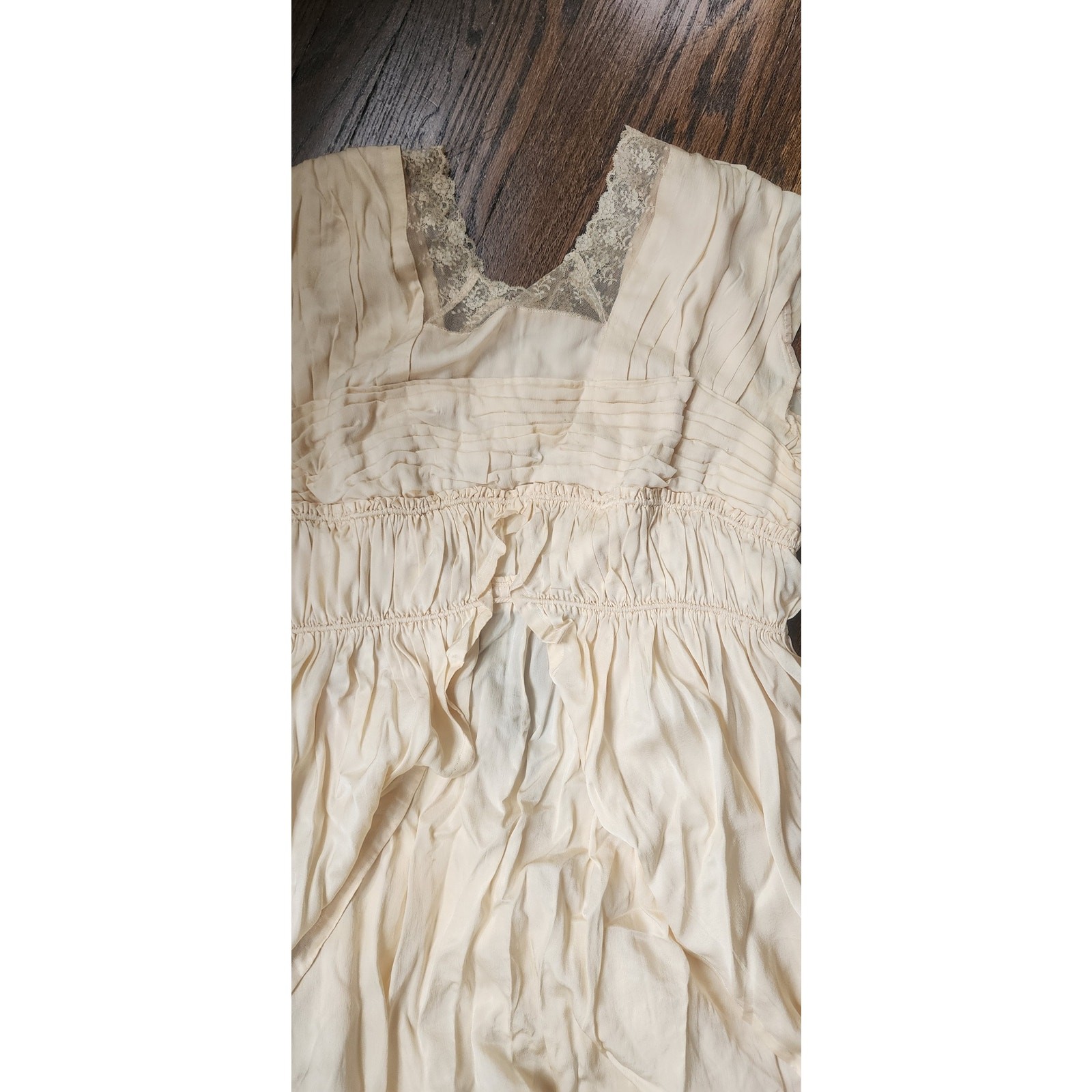 Vintage 1910s Edwardian Dress Cream Silk Tea Gown w/Lace, Pleating, Tassels