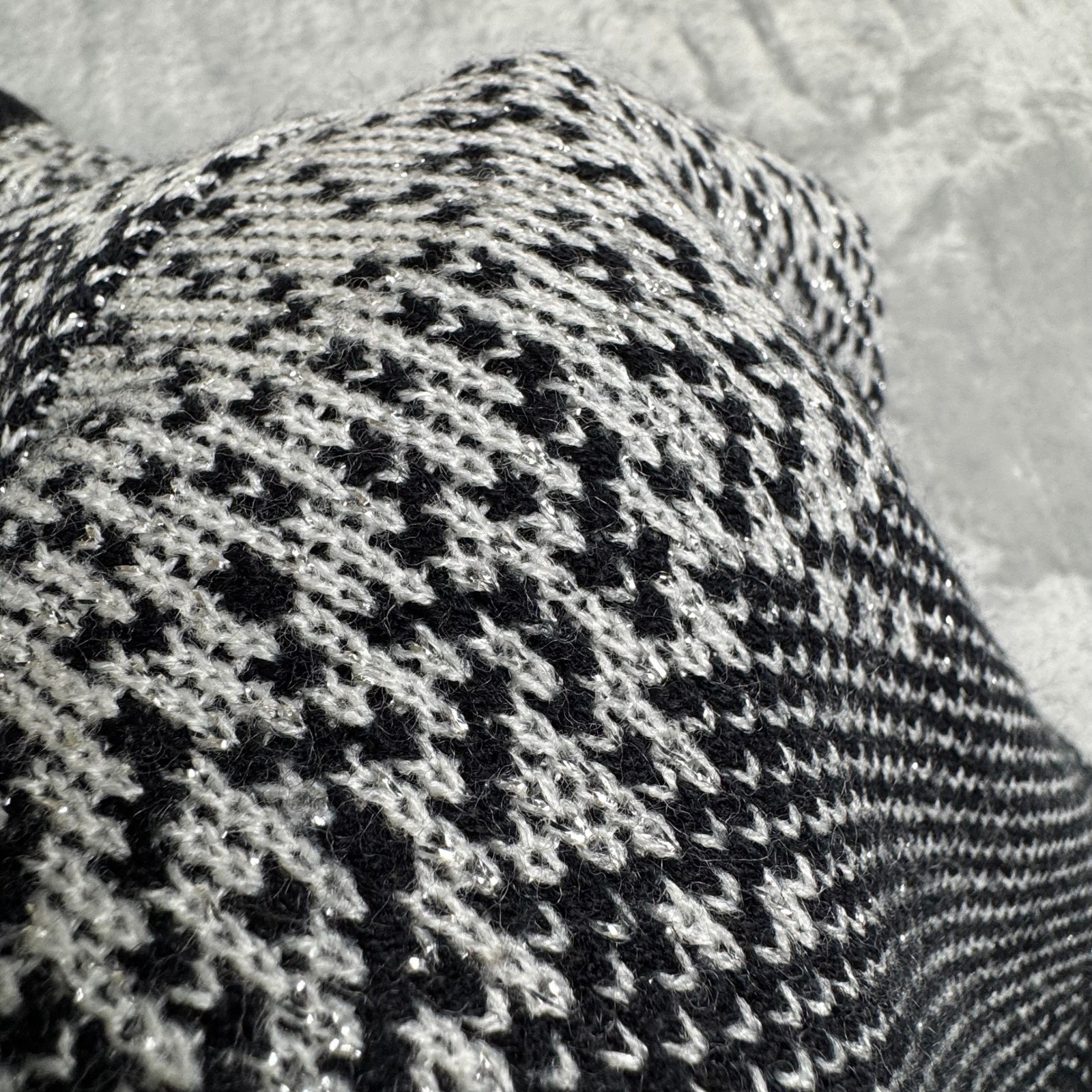 Vintage 80s Black Gray Silver Shimmer Metallic Ombre Knit Sweater Small