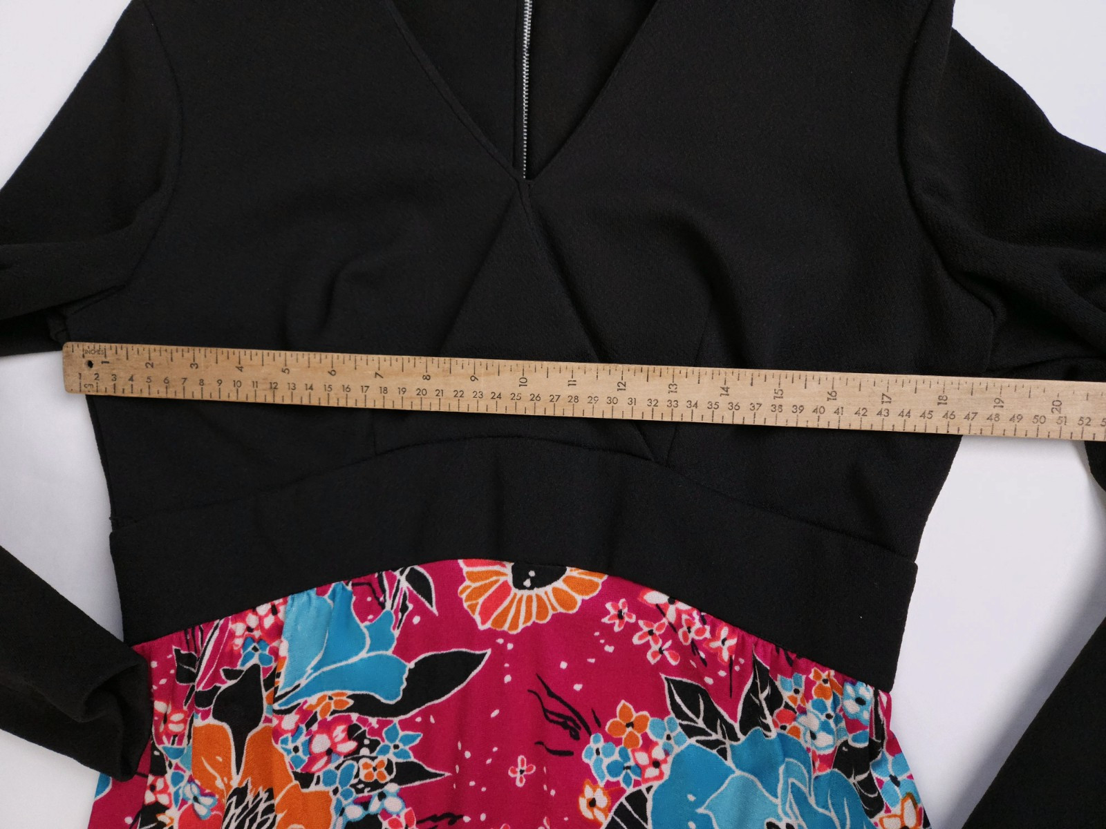 1960s True Vintage Black Pink Vibrant Floral Mod Dress Womens S/M